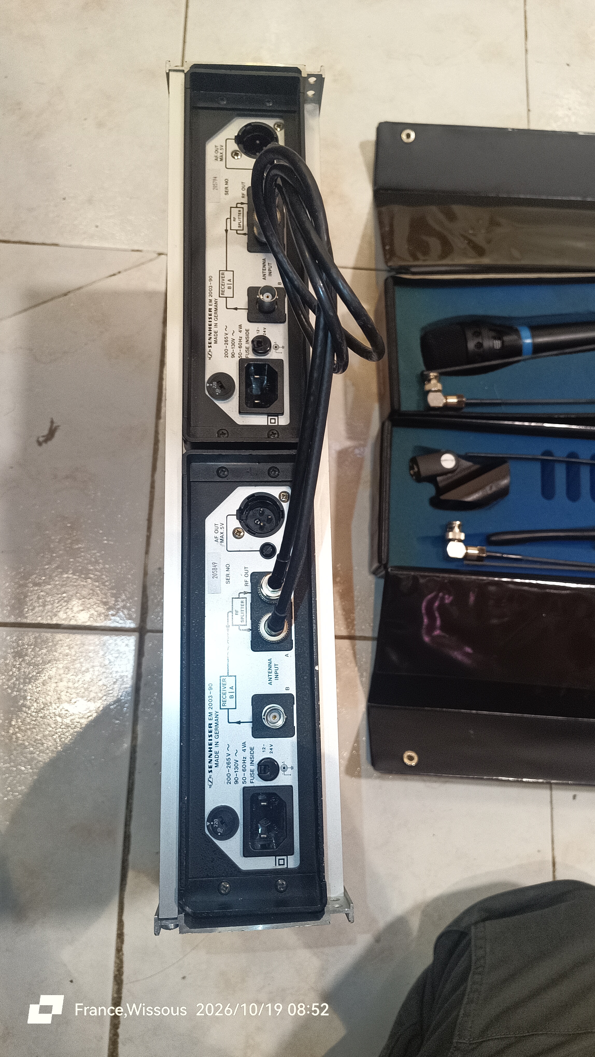 Deux micros récepteur sur rac avec redondance du signal hf