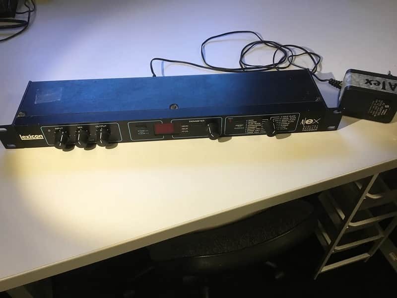 Vends Reverb Multi Effets LEXICON
