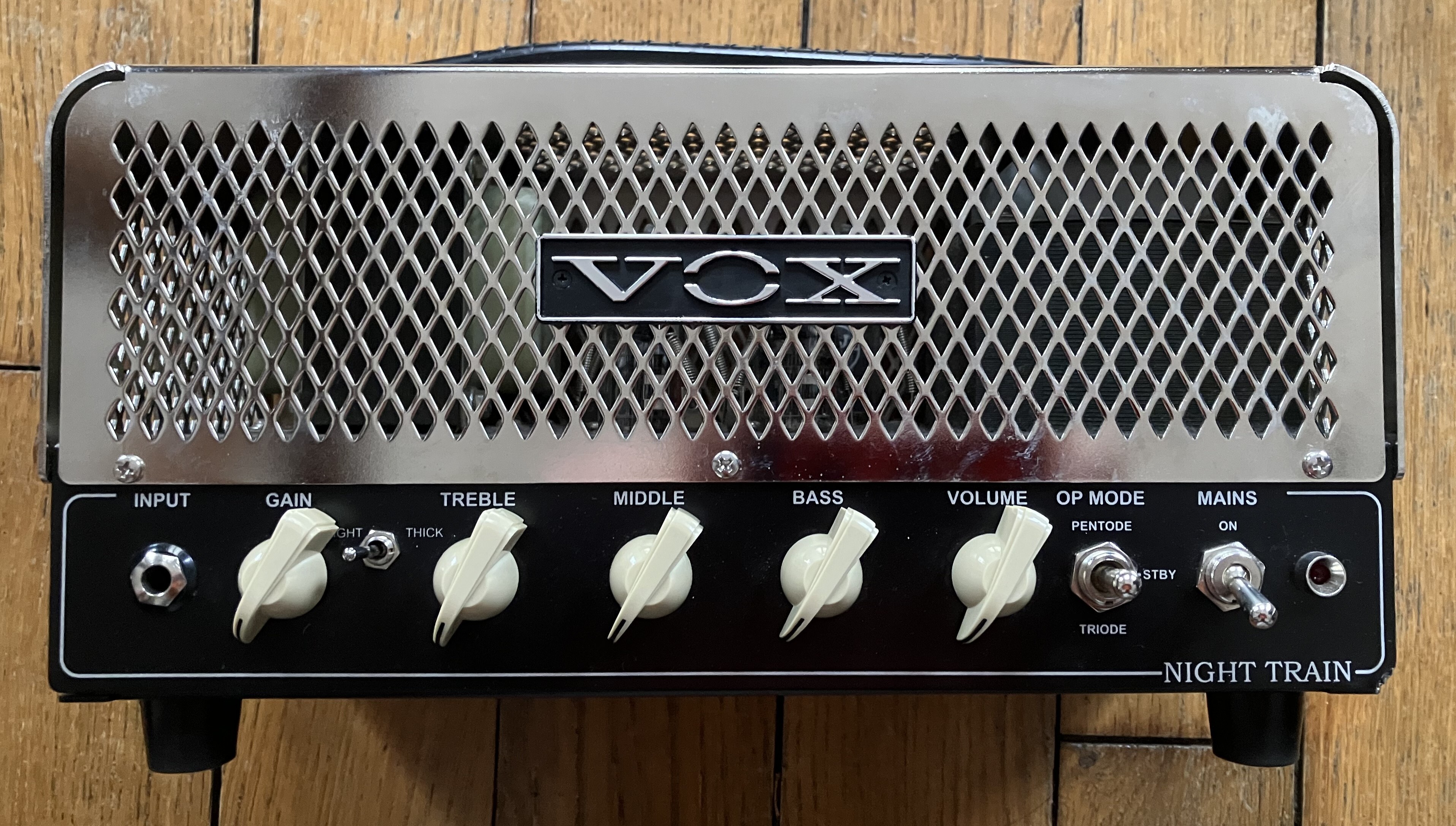 Vox Night Train 03