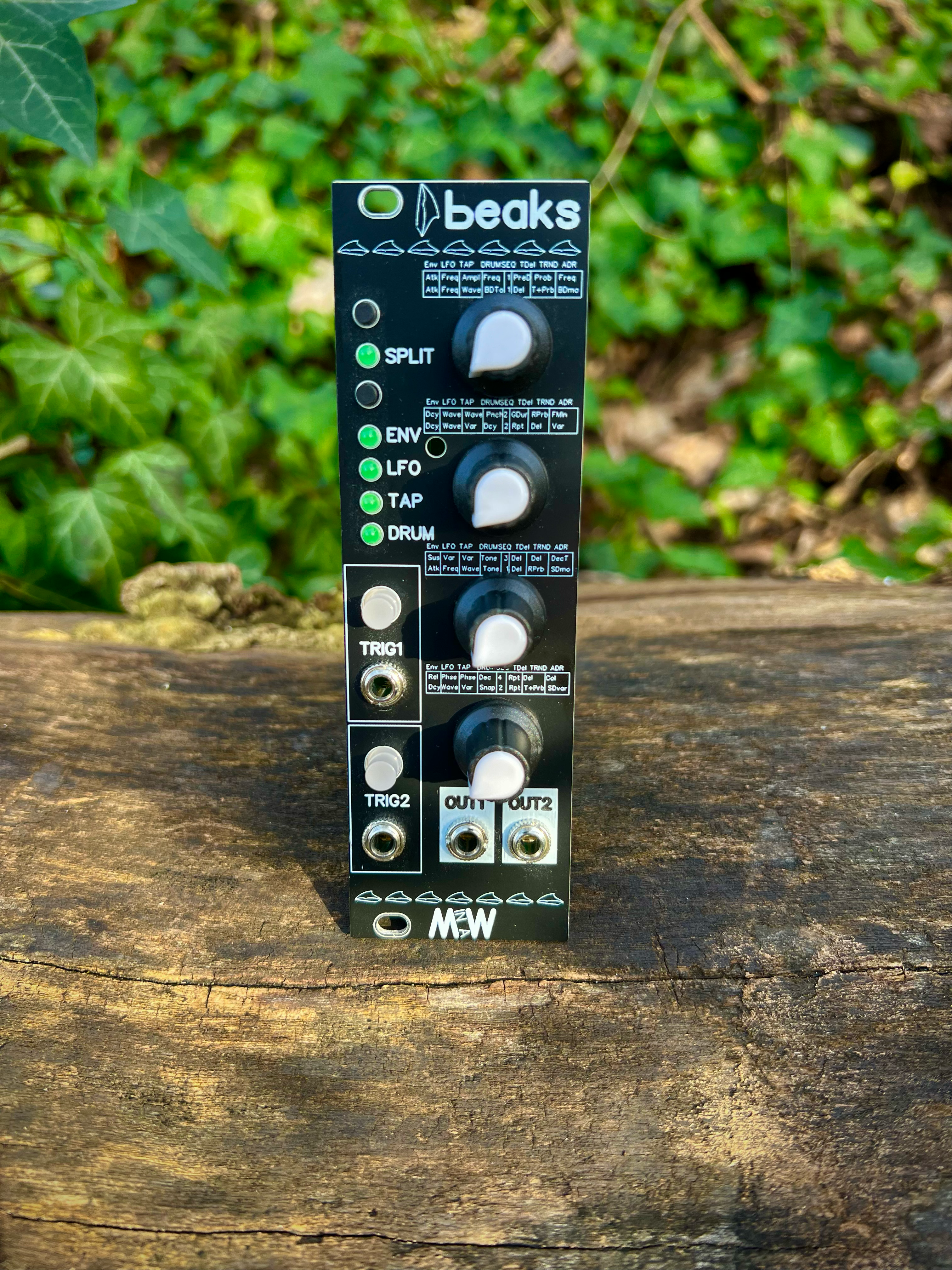 Mutable Instruments Peaks Clone (Beaks) 8HP - Eurorack