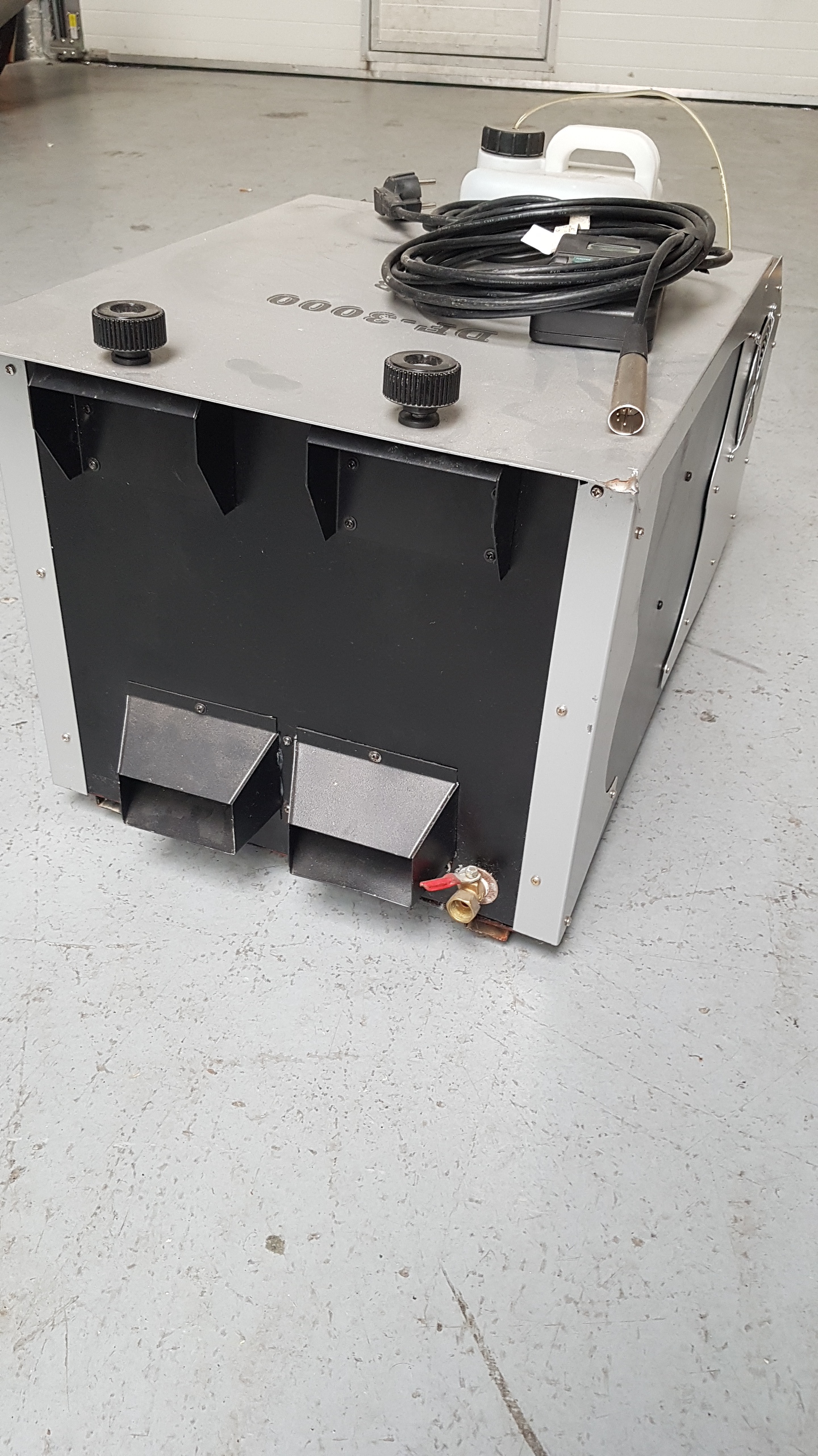 Vends machine a fumée lourde