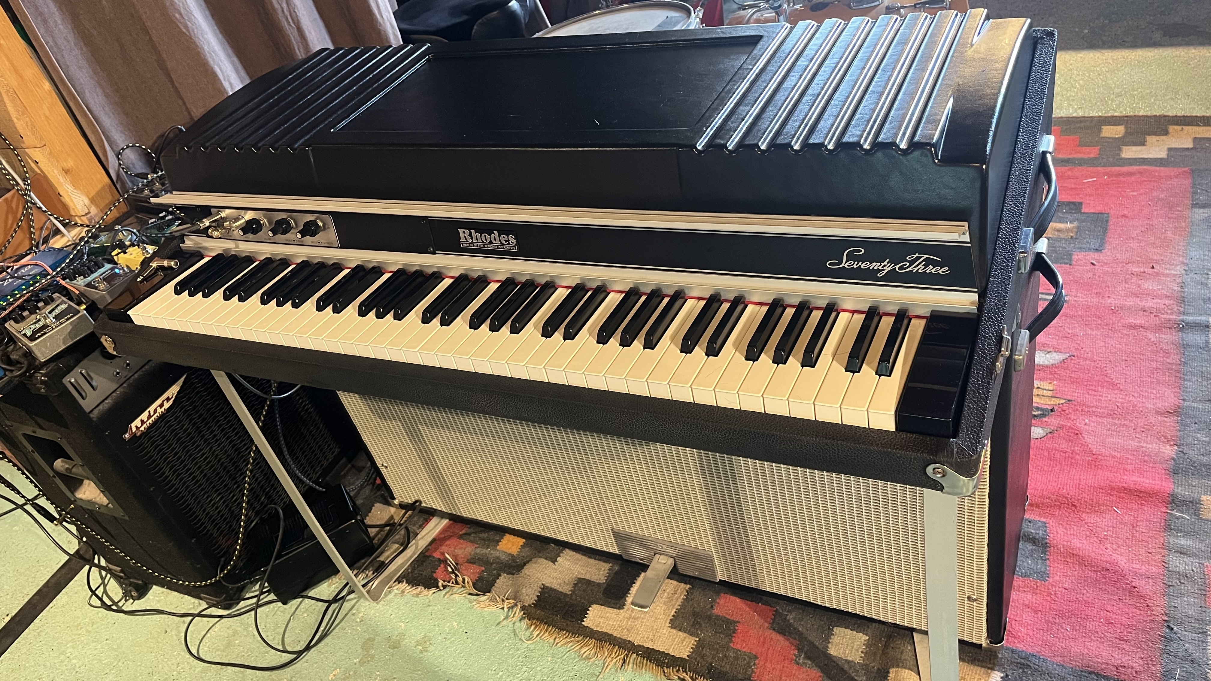 RHODES MARK II 73 SUITCASE — 1981 