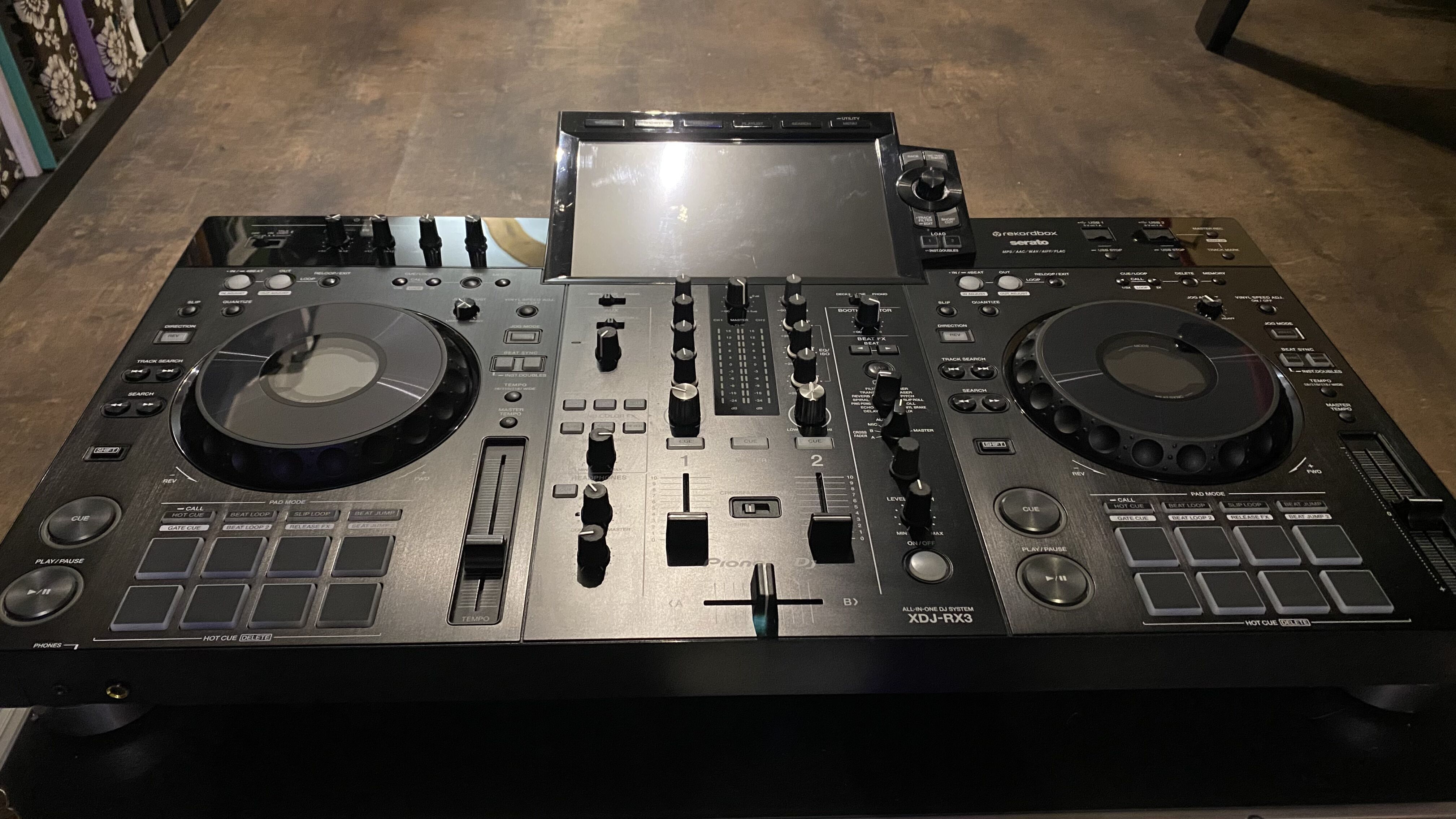 Pioneer XDJ-RX3 (58375)