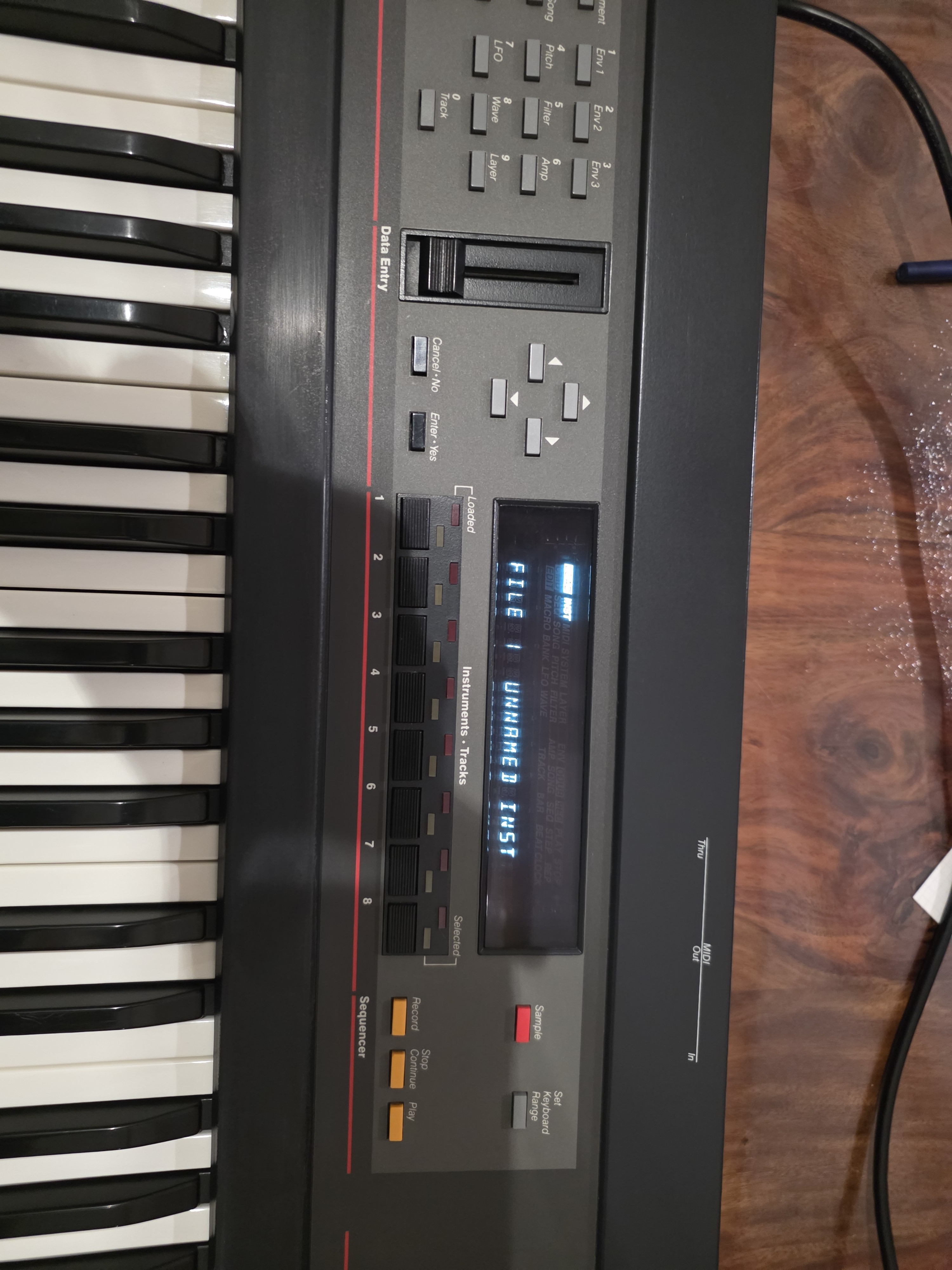 Ensoniq Eps équipé Gotek, super état 