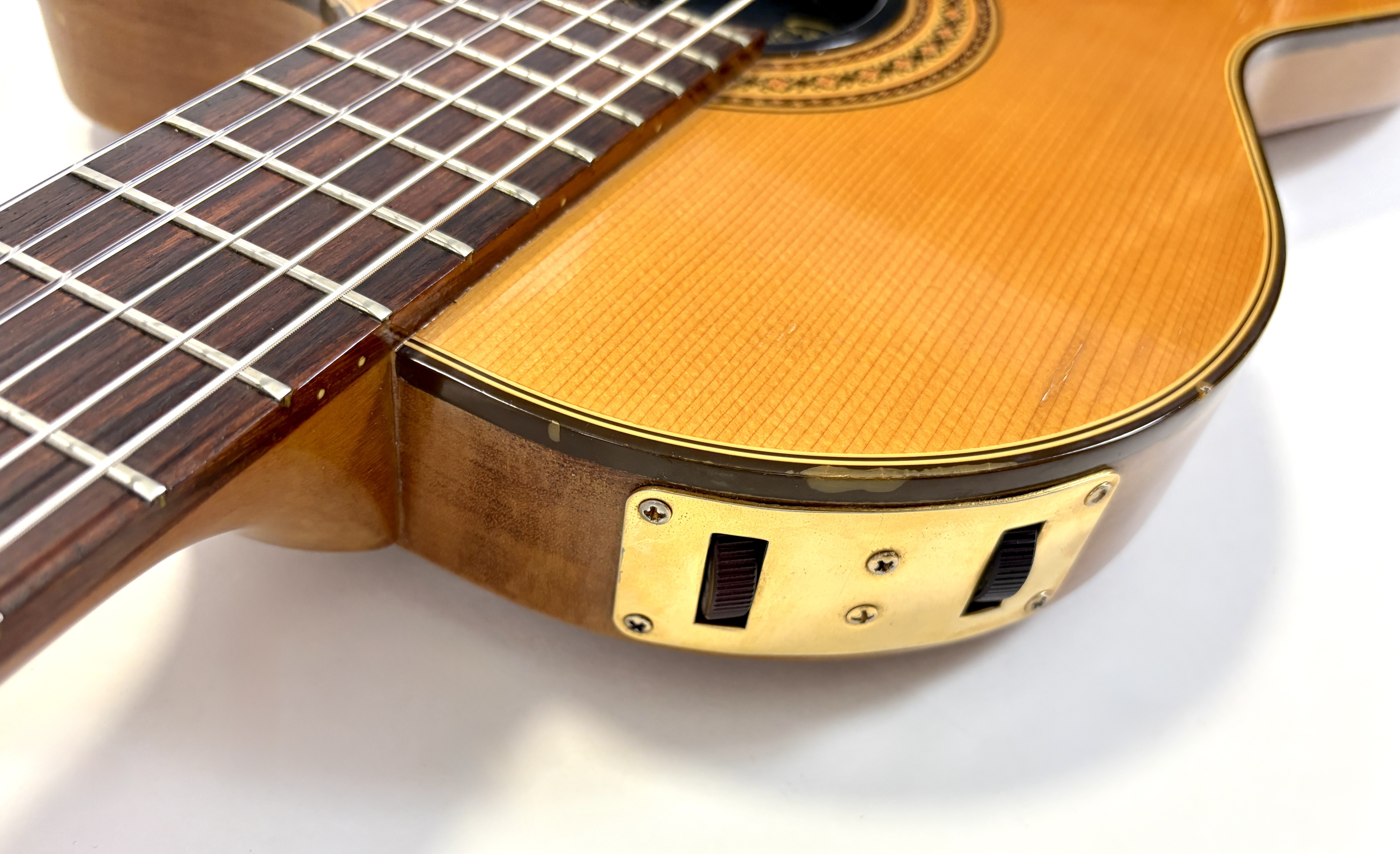 Gibson Chet Atkins CE/CEC (24657)
