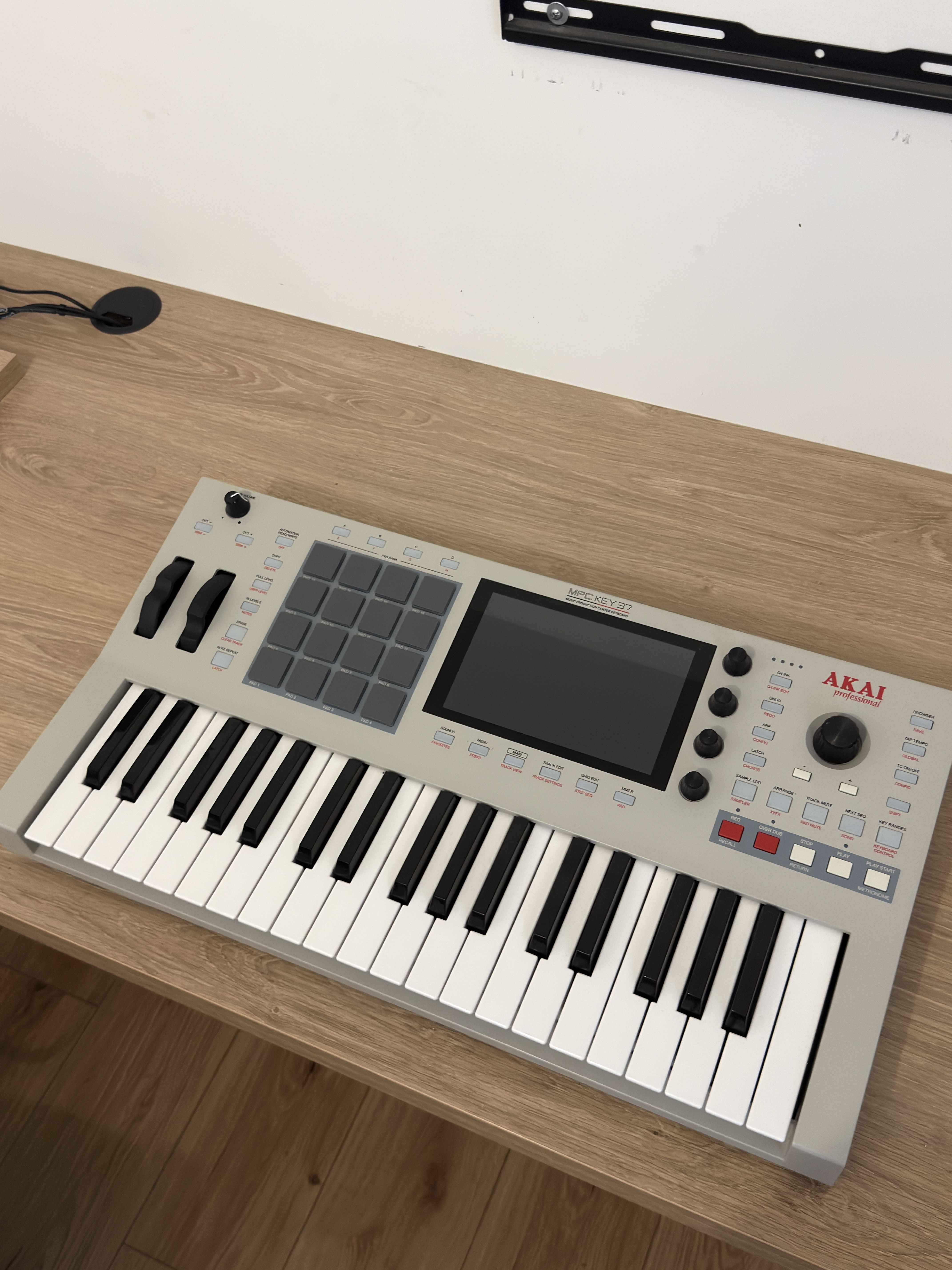 MPC KEY 37 G2
