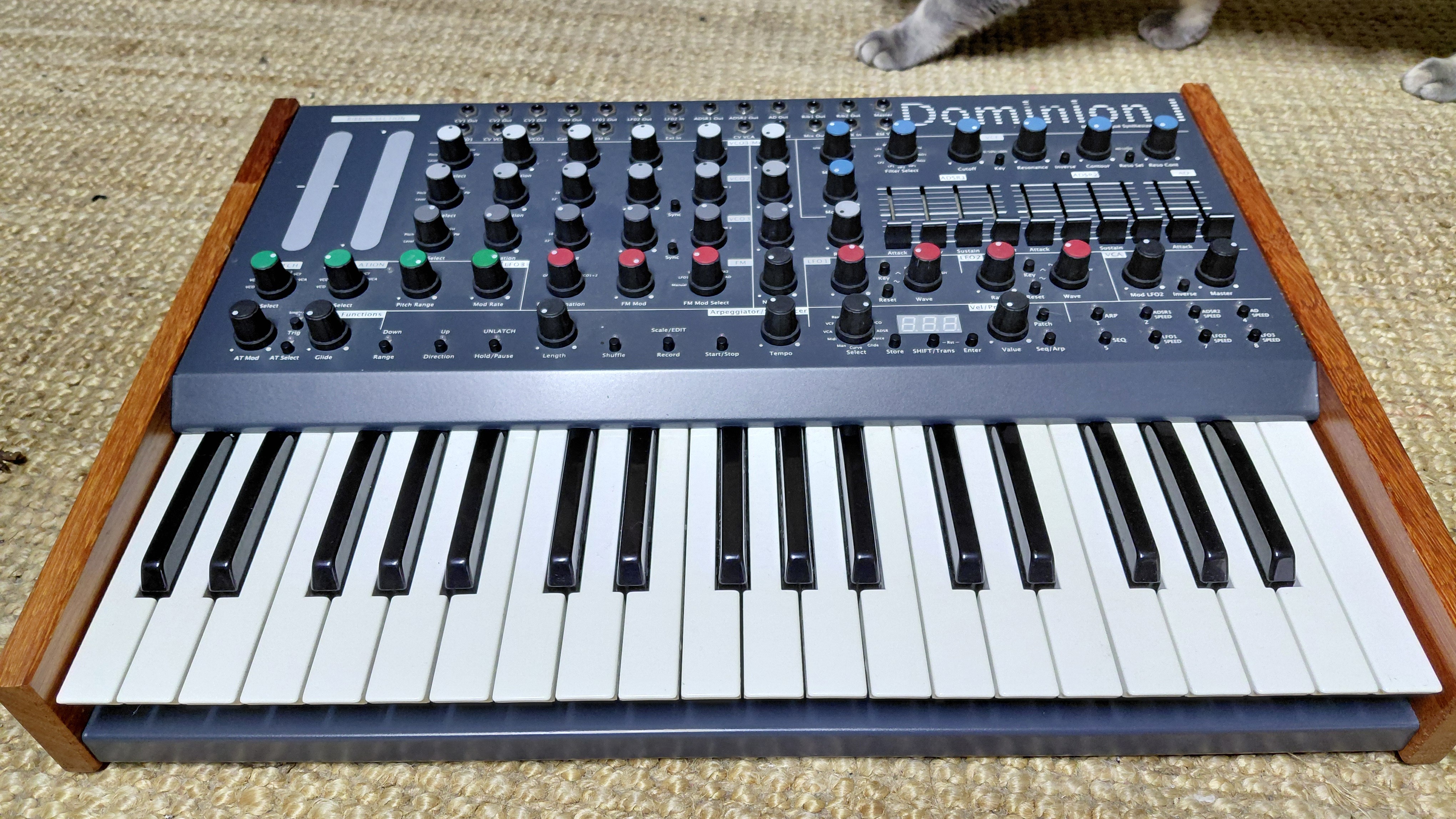 Vends MFB Dominion 1 comme neuf