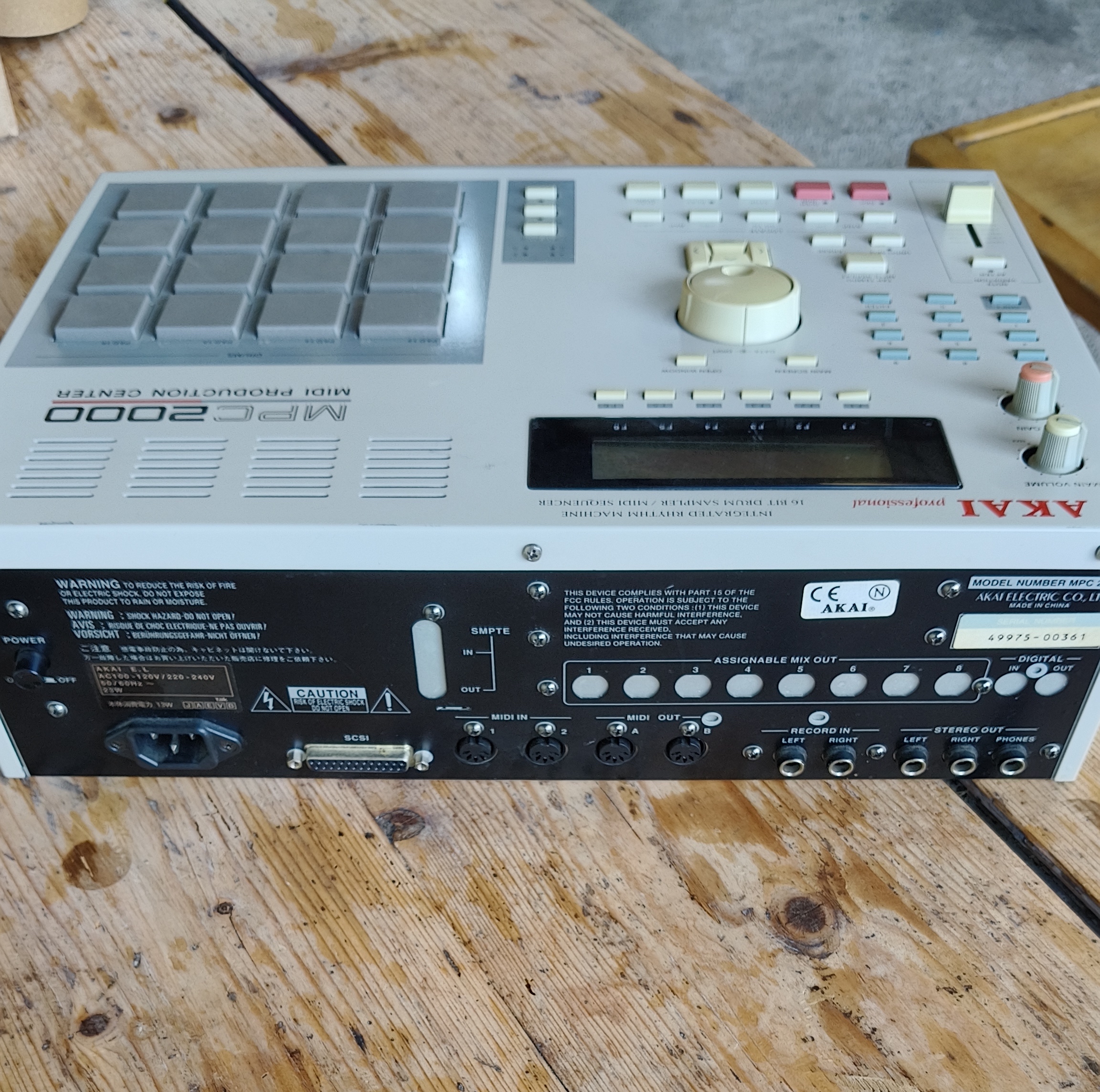 Akai Professional MPC2000 (87562)