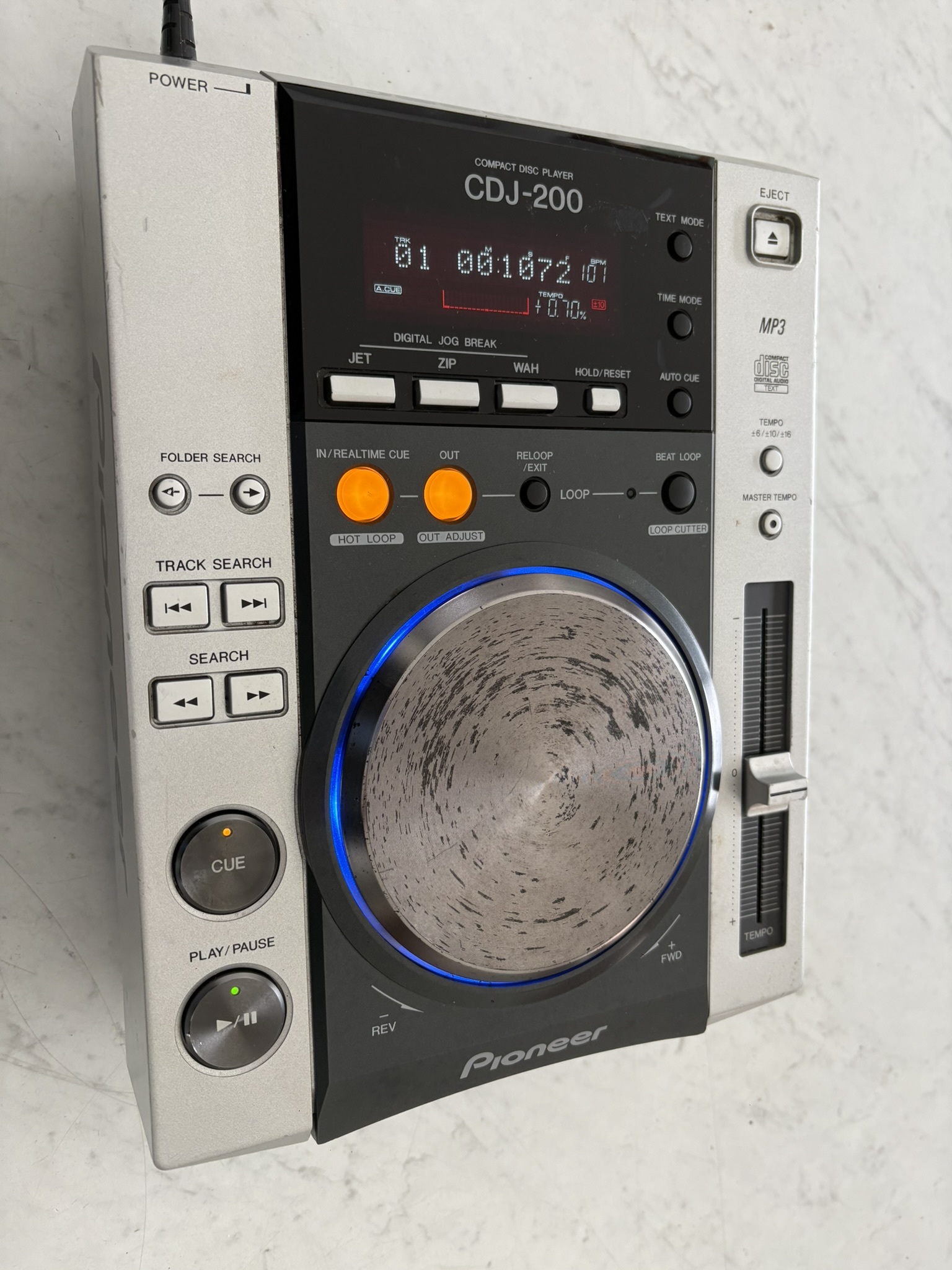 pioneer CDJ 200
