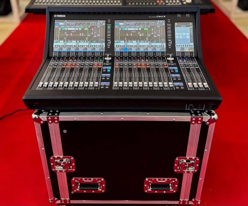 YAMAHA DM7 Excellent condition 