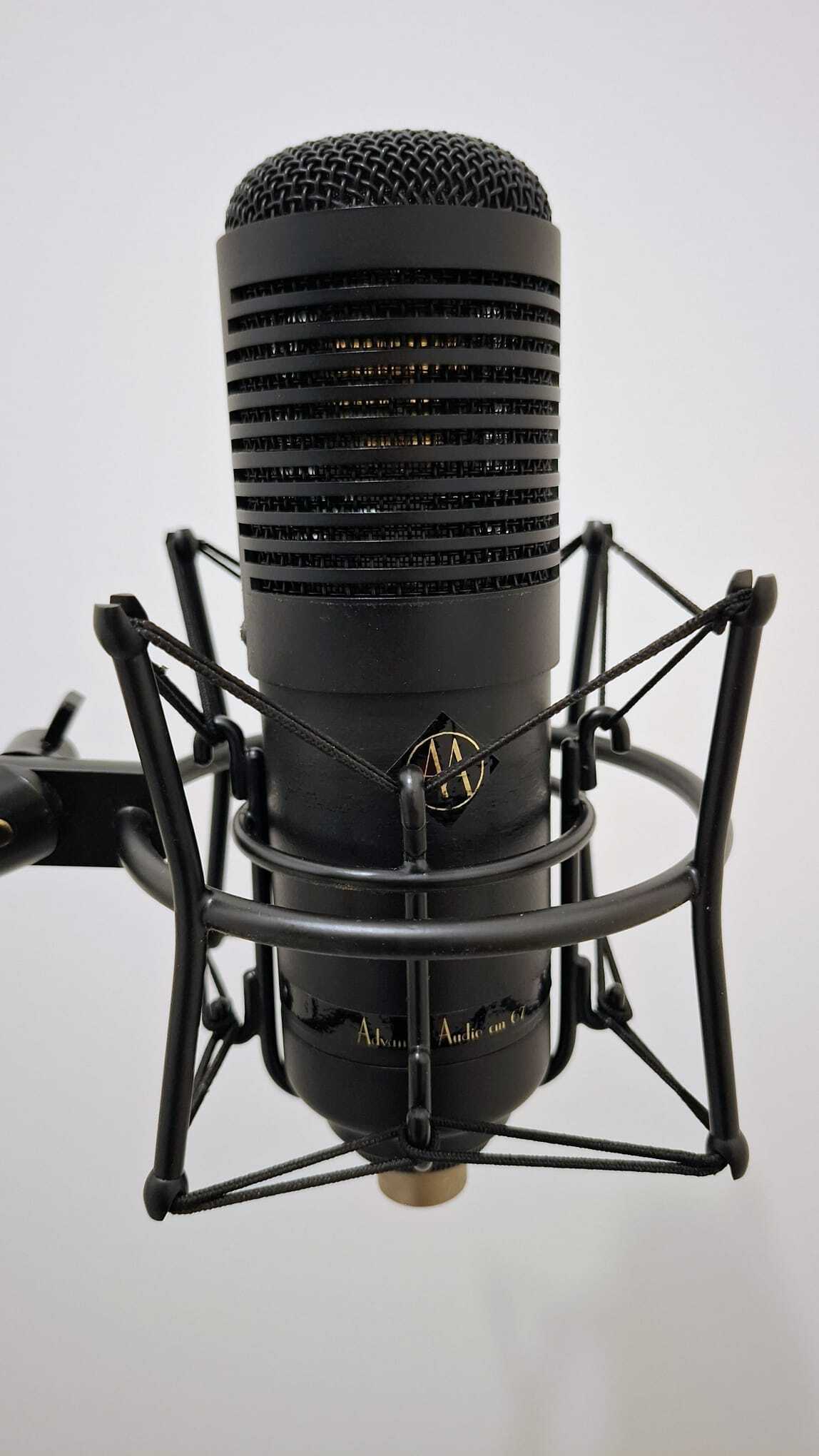Advanced Audio CM67 - Set complet (flight case, boîte bois, alim) - TBE
