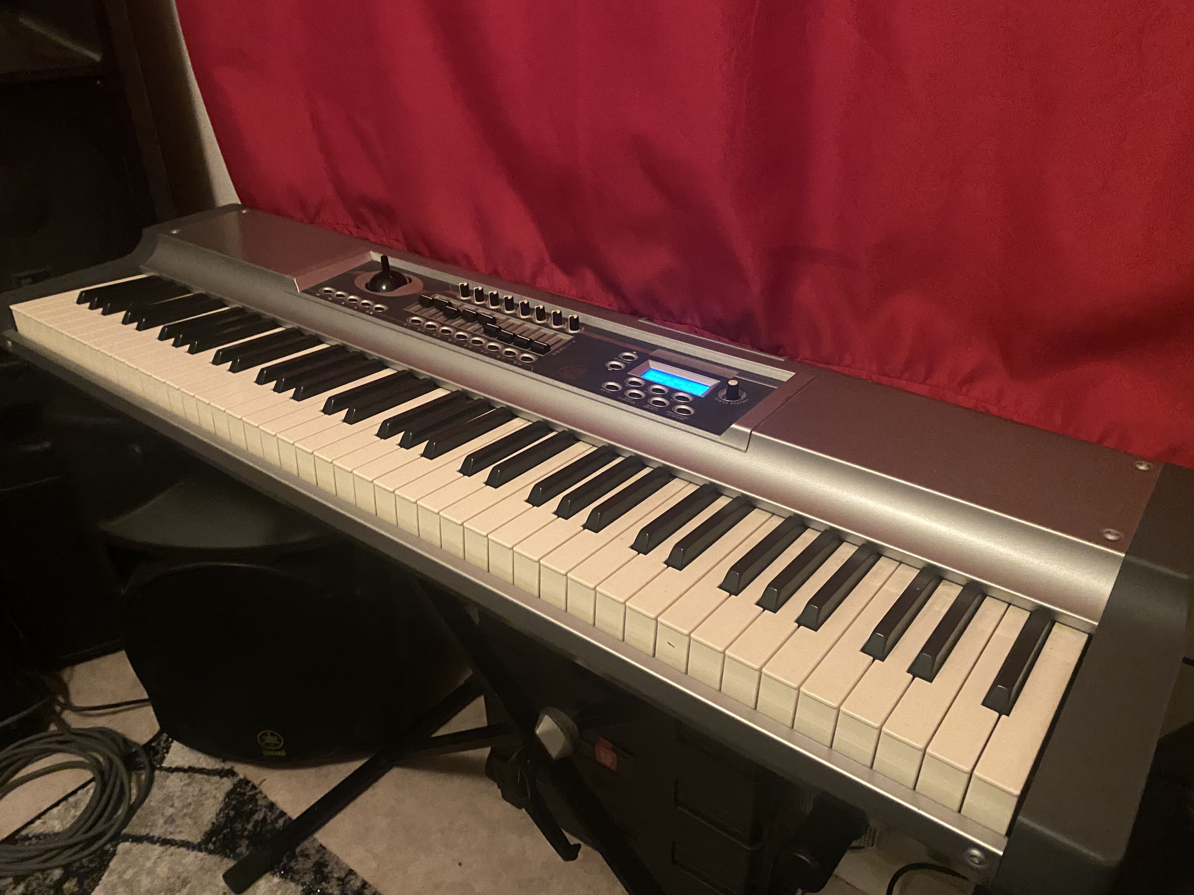Clavier maître Studiologic VMK 76 Plus