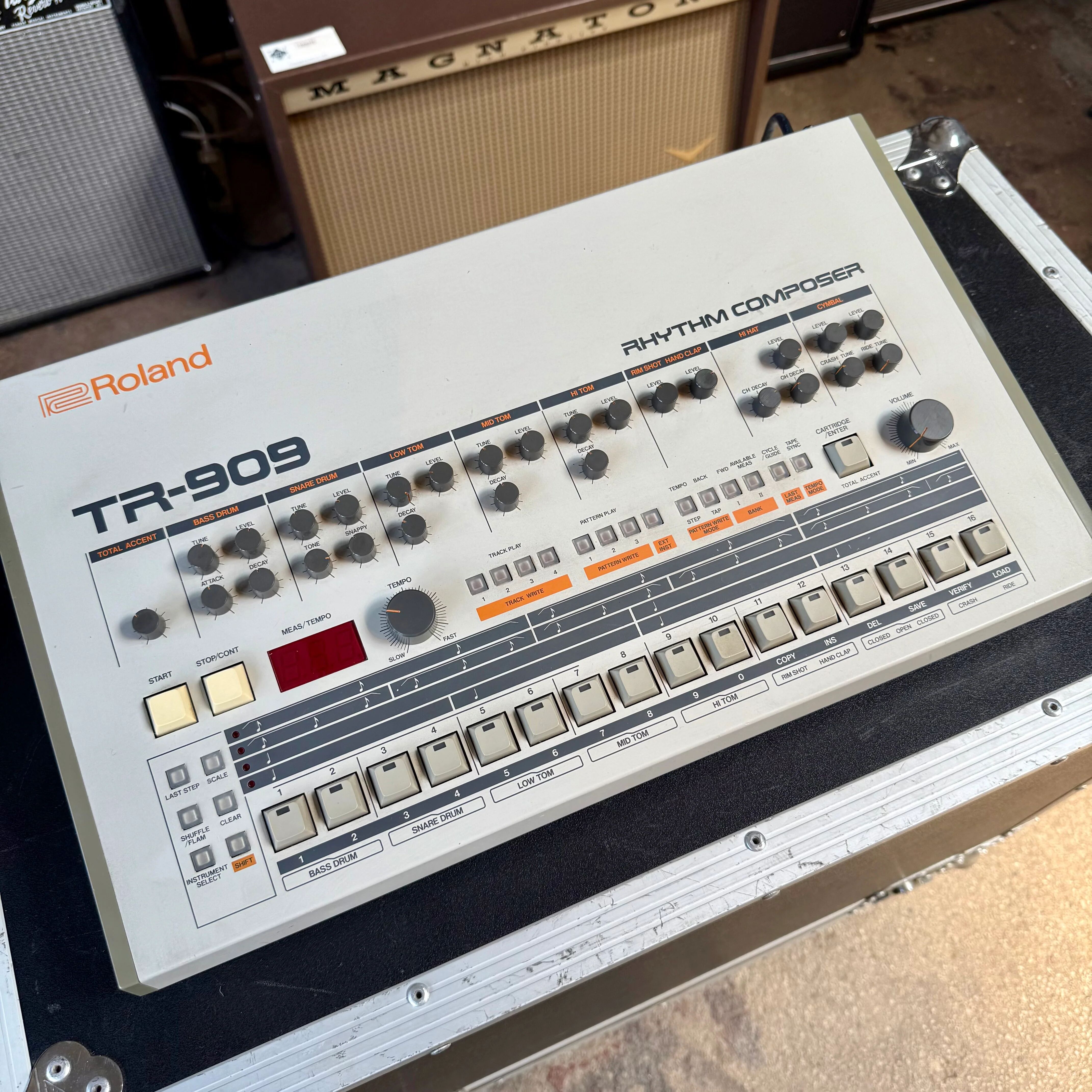 Roland TR-909 Rhythm Composer Drum Machine