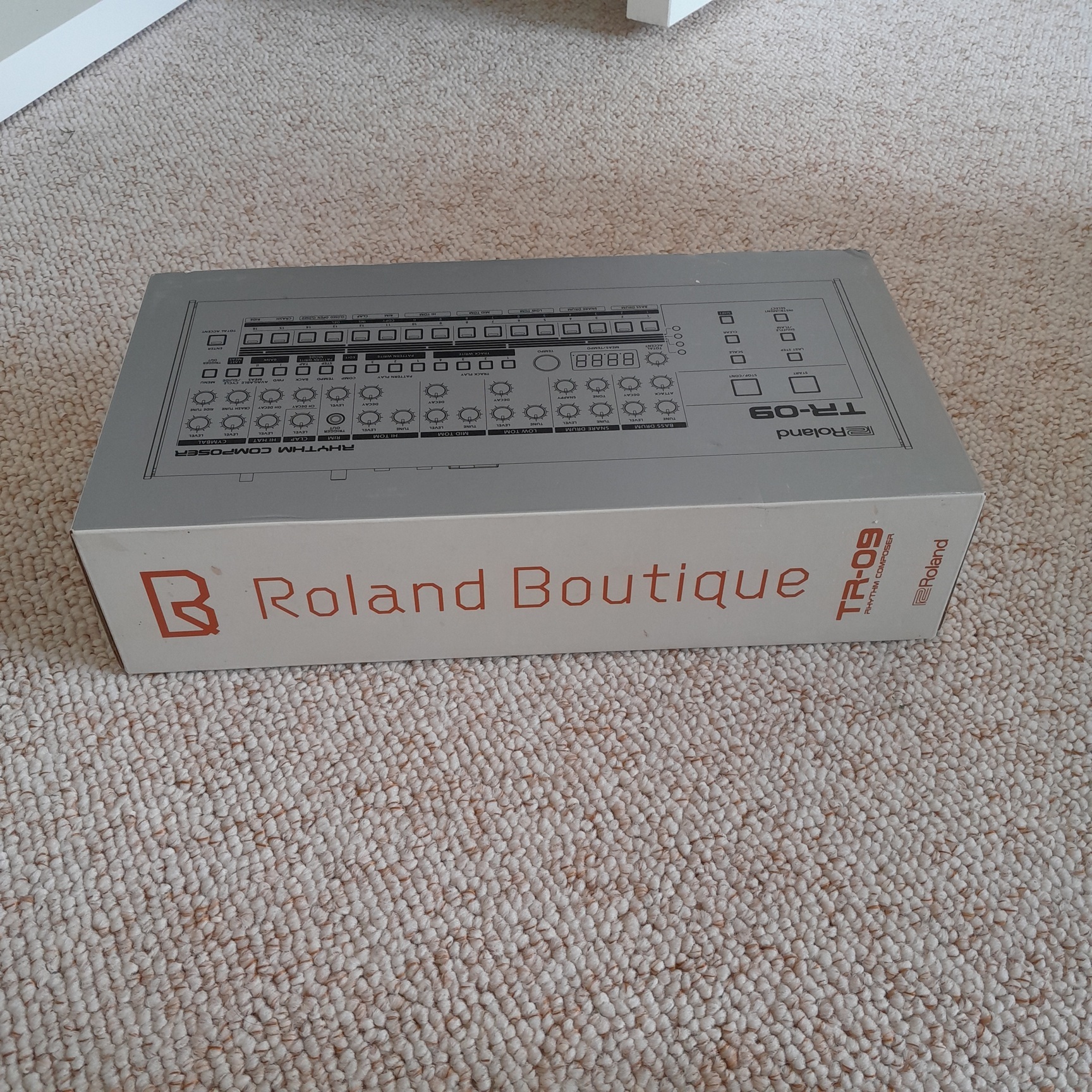 Roland TR-09 (9634)