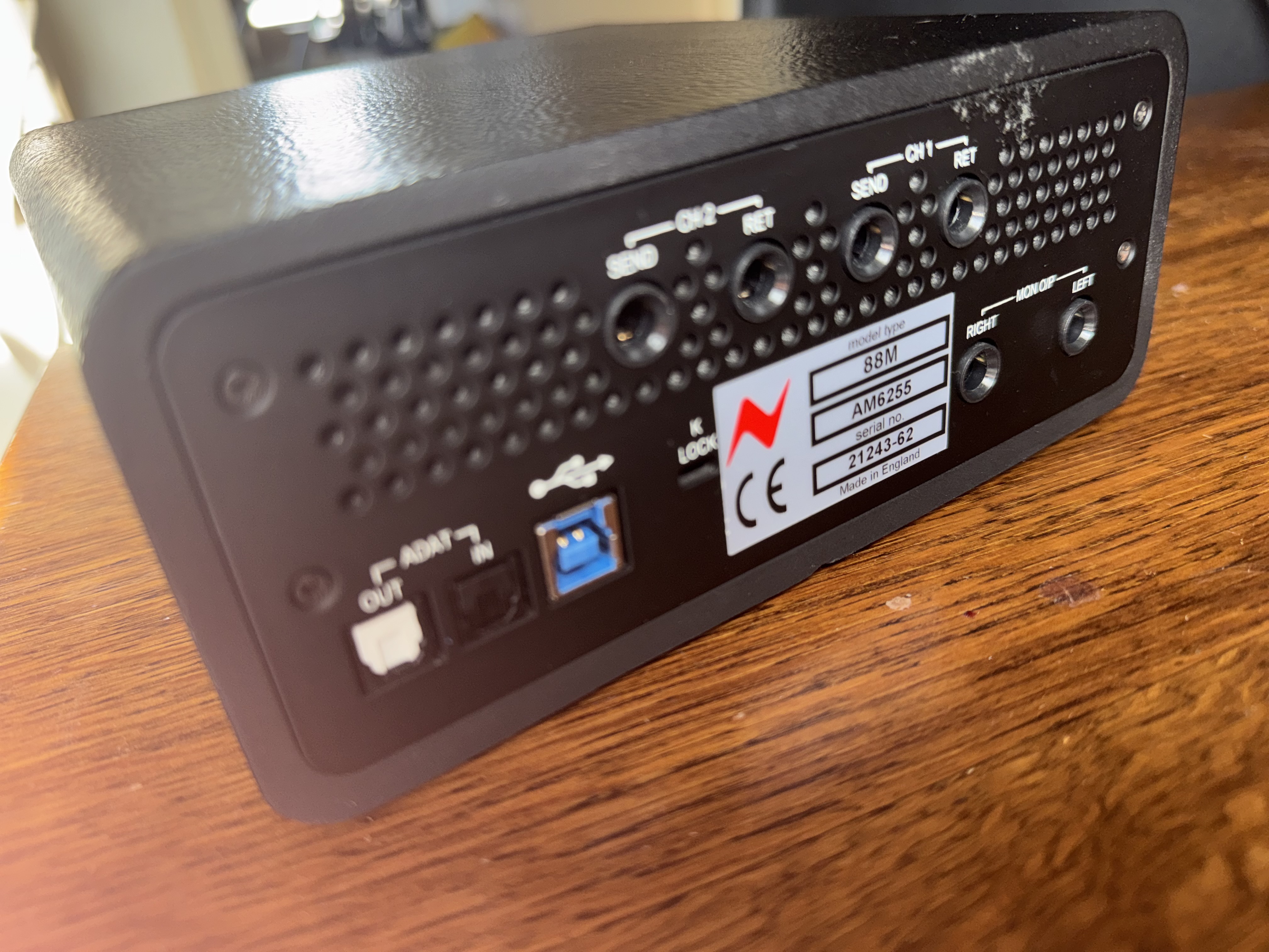 AMS-Neve 88M (46842)
