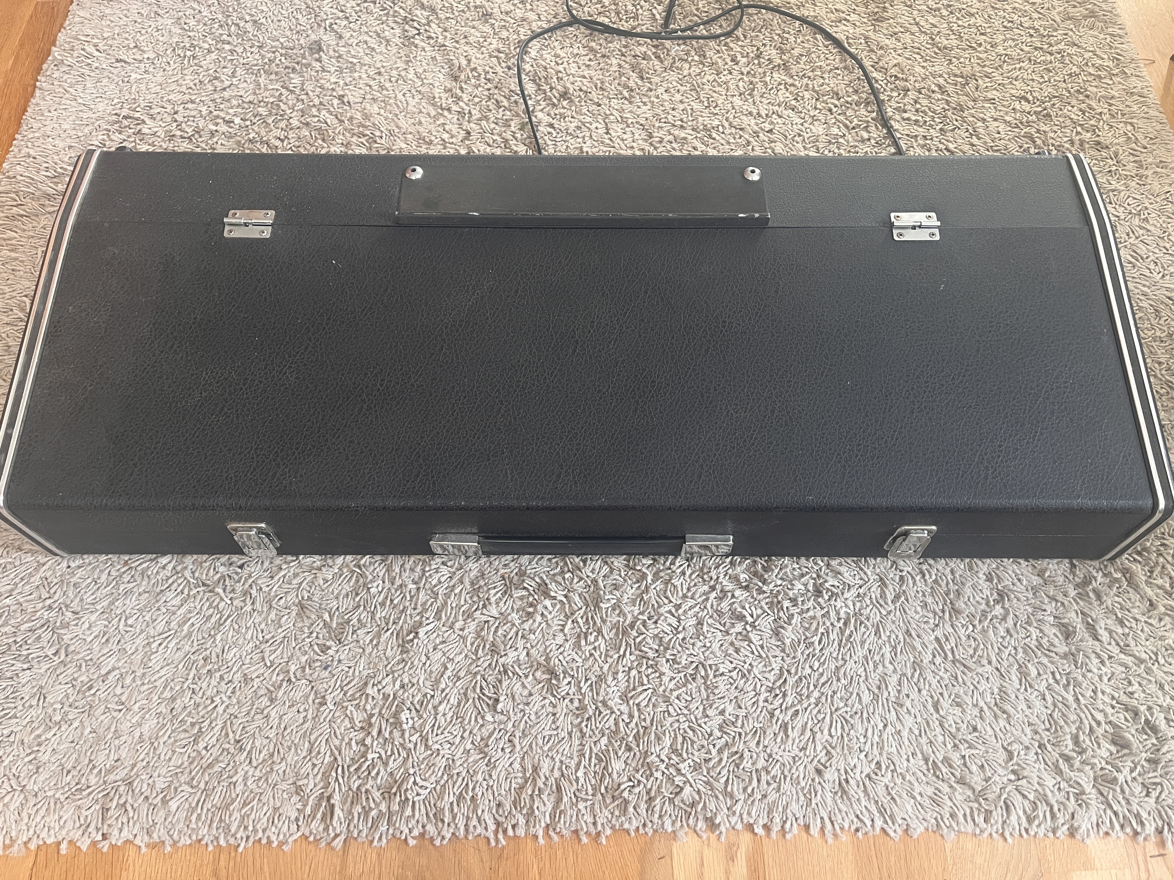 Multivox mx202 (Roland rs202)
