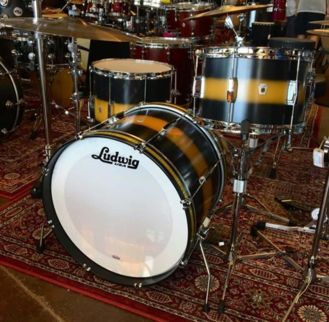 Ludwig Drums club date