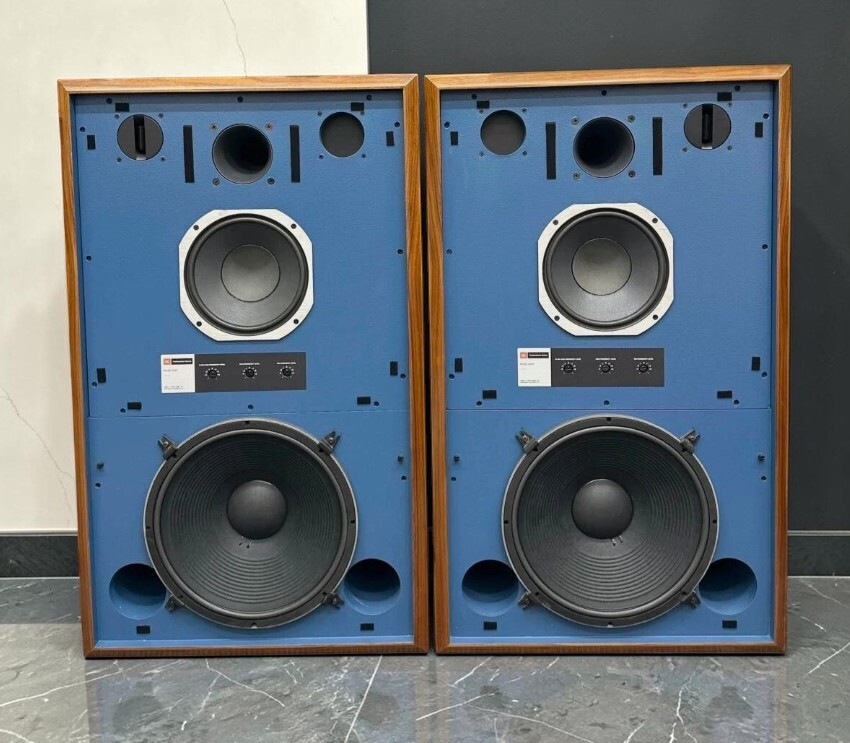 JBL 4343 Speakers