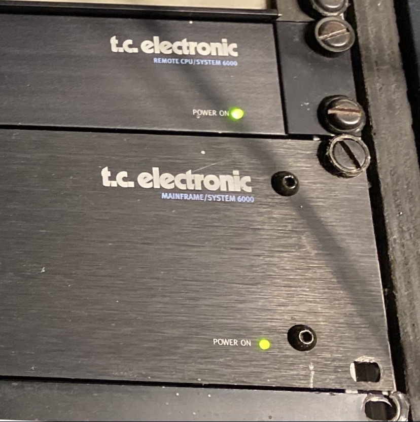 vend TC electronic M6000 processeurs d'effets-processeursde réverbération