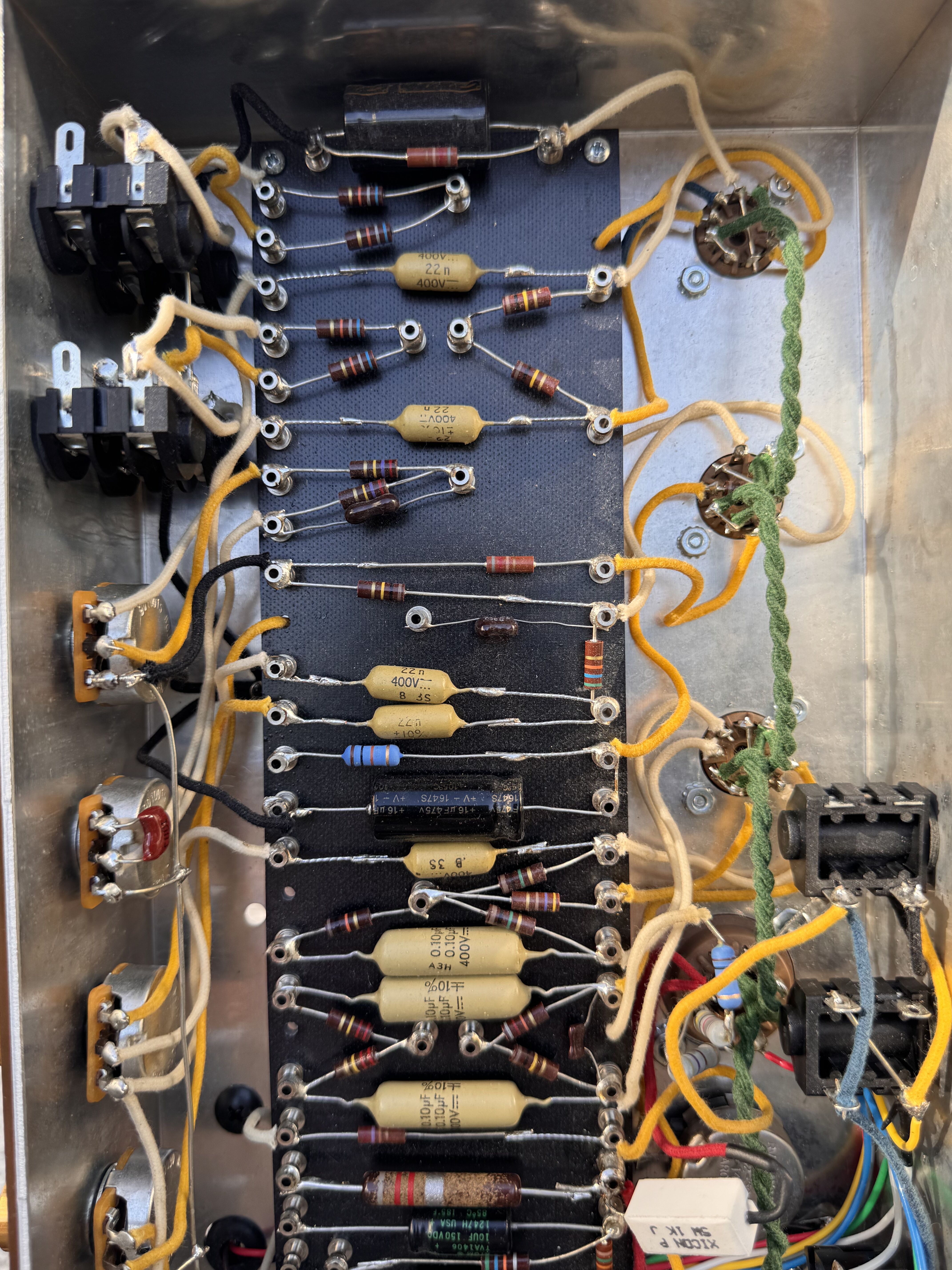 Electronique vue point par point détail 2