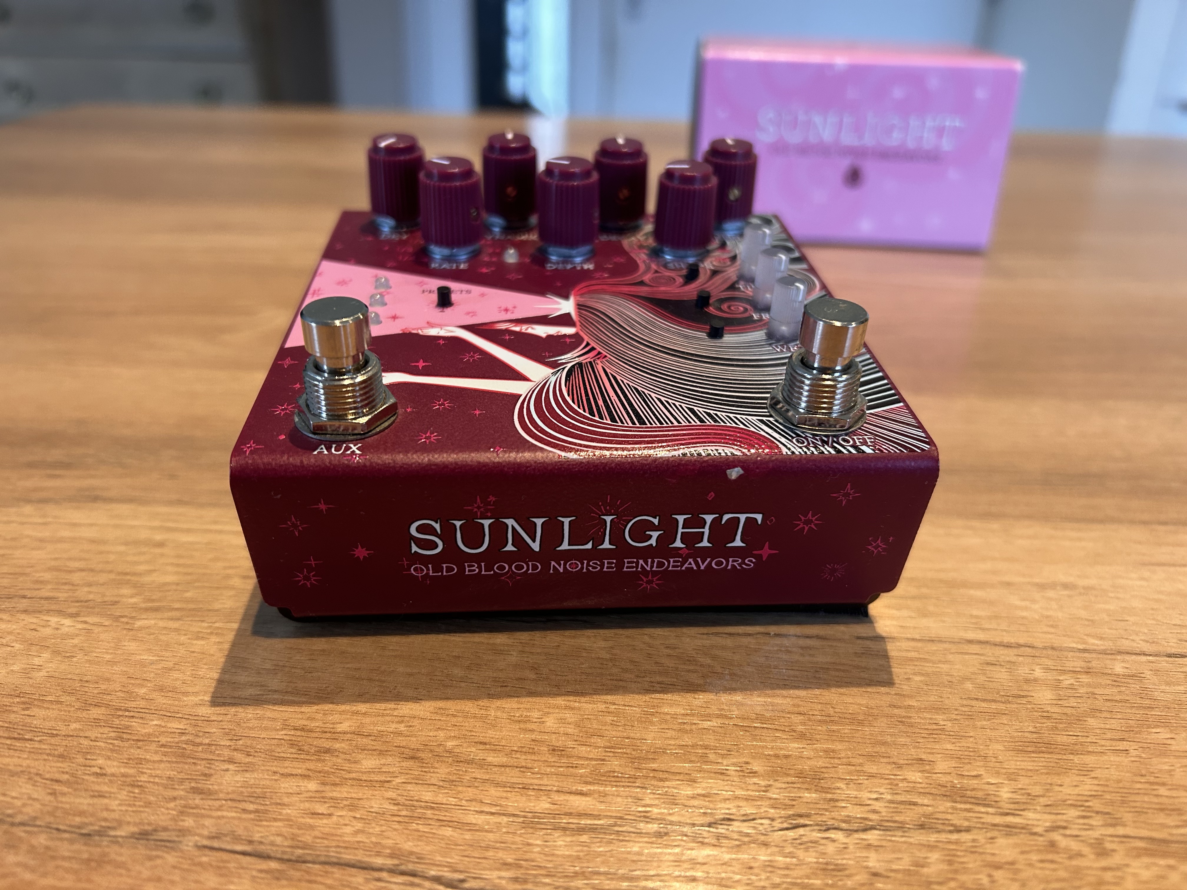 Old Blood Noise Endeavors Sunlight Stereo (31778)