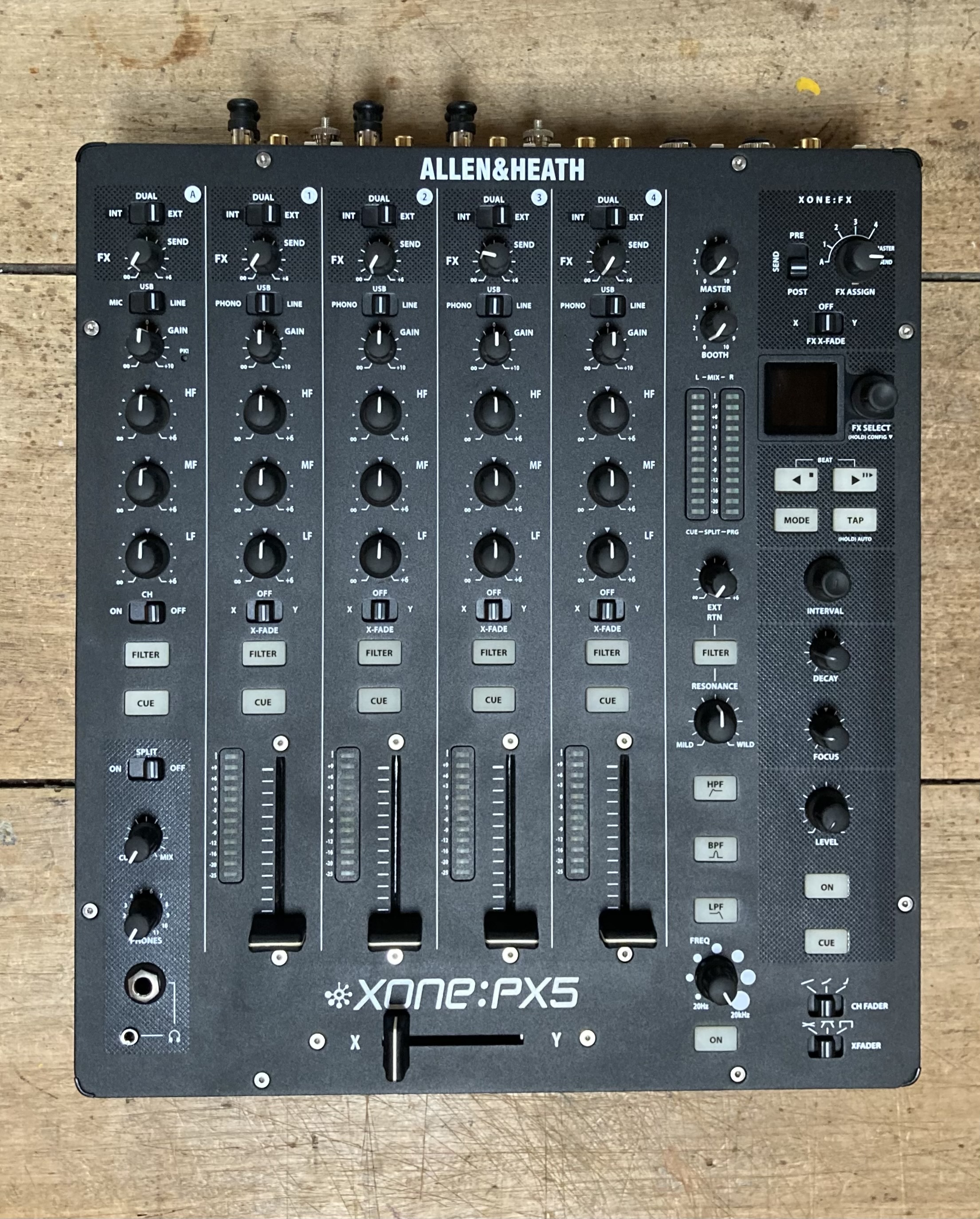 Vends Allen & Heath PX5 en parfait état !