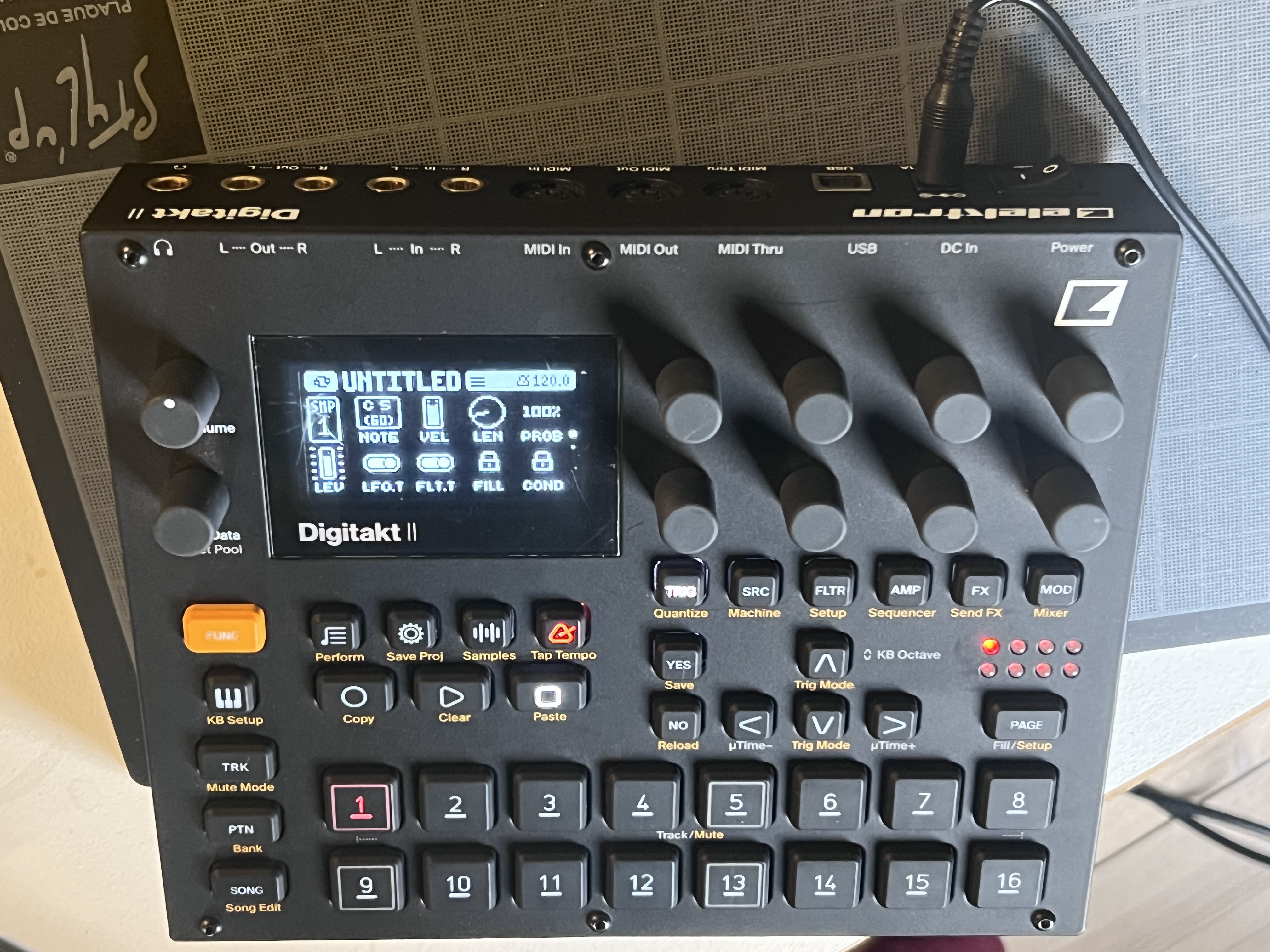 Vend électron digitakt 2 