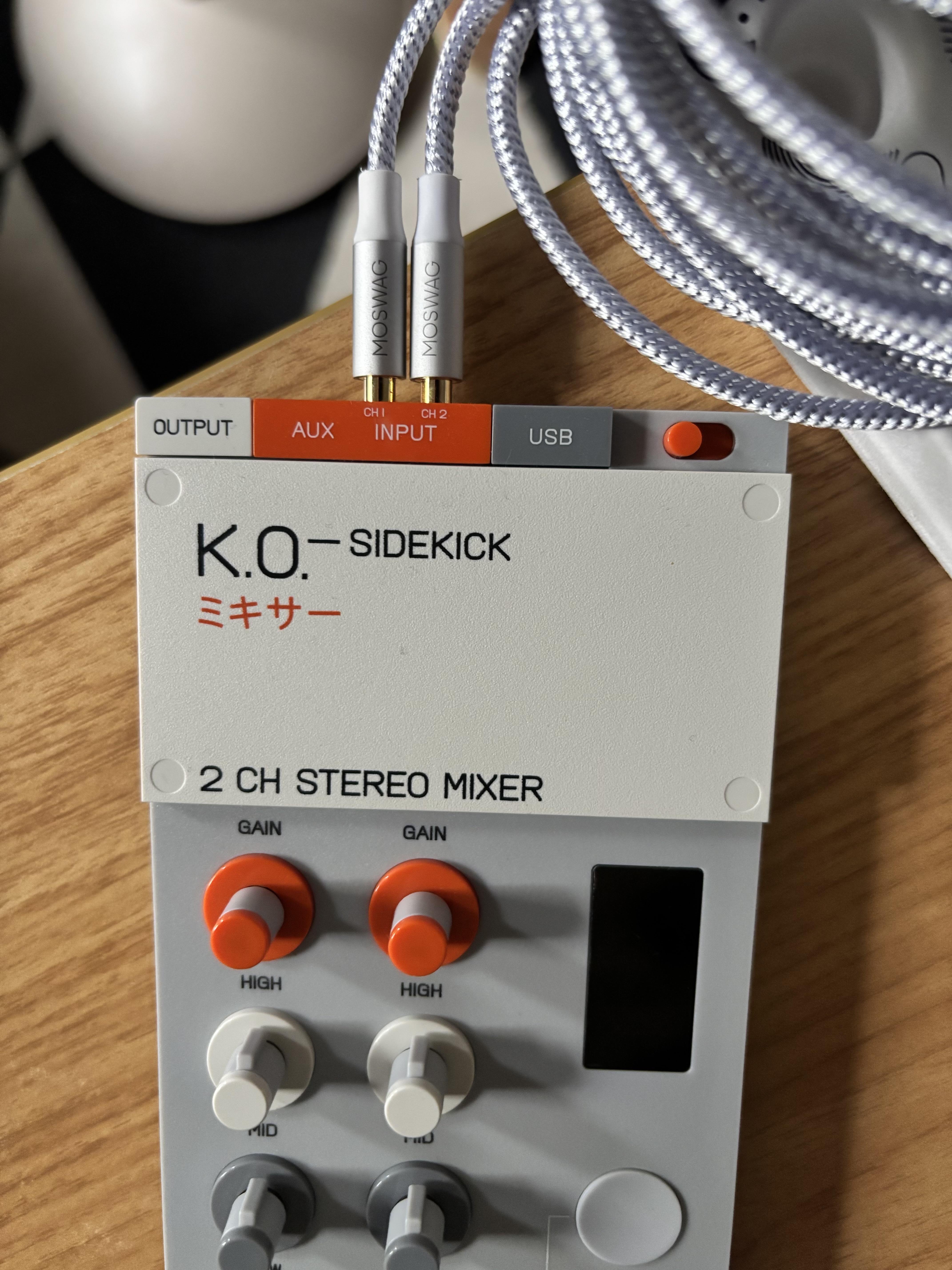 Teenage Engineering EP–136 K.O.–SIDEKICK (69918)