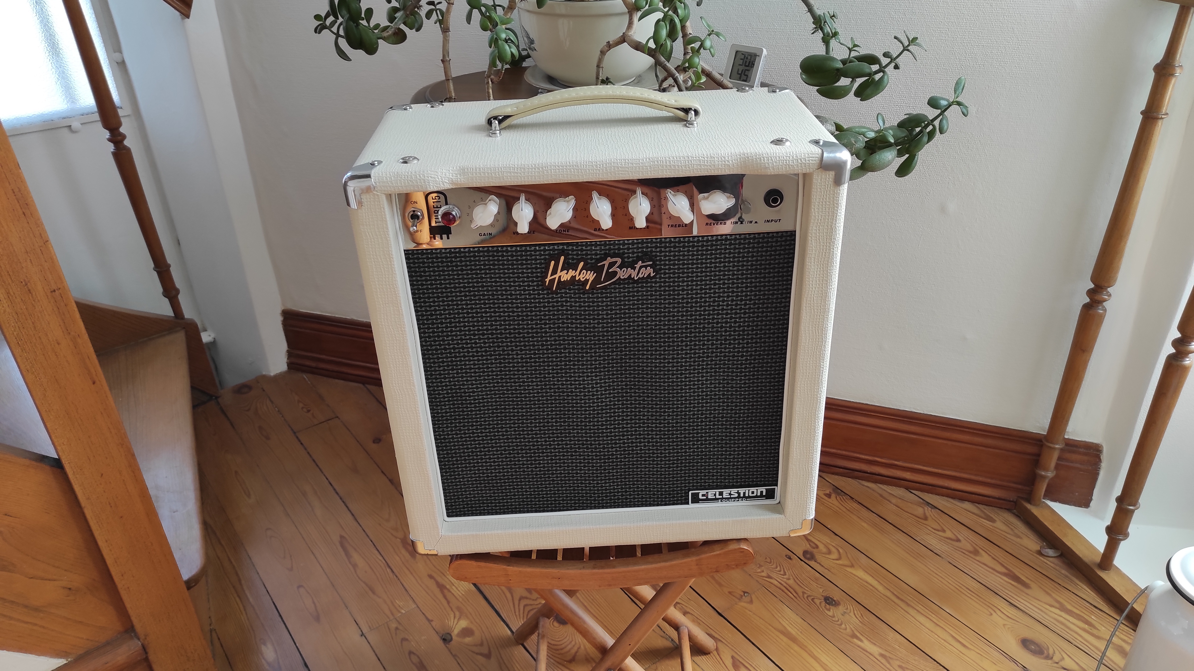 Ampli harley benton tube 15 excellent etat comme neuf