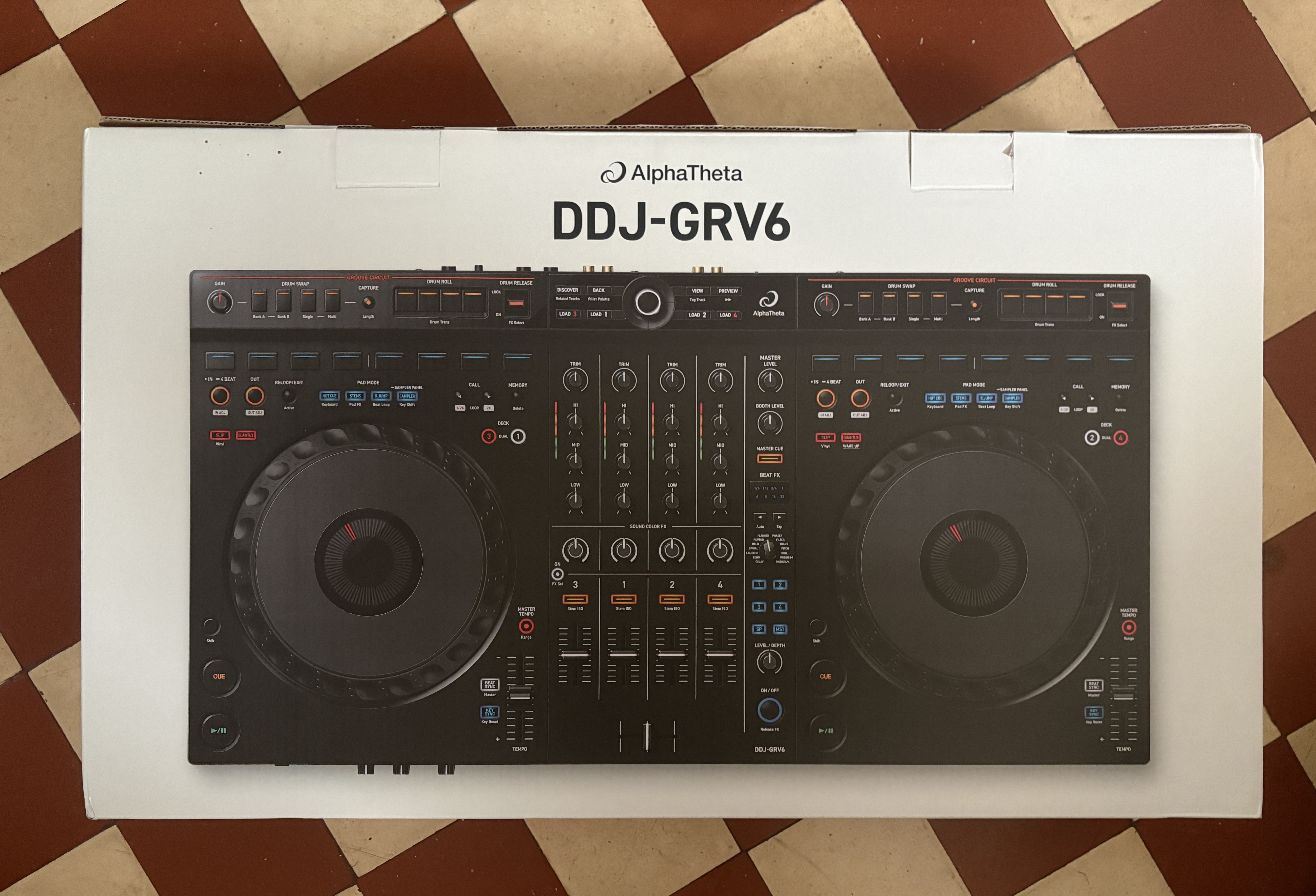Vends Contrôleur DJ AlphaTheta DDJ-GRV6 – Excellent état