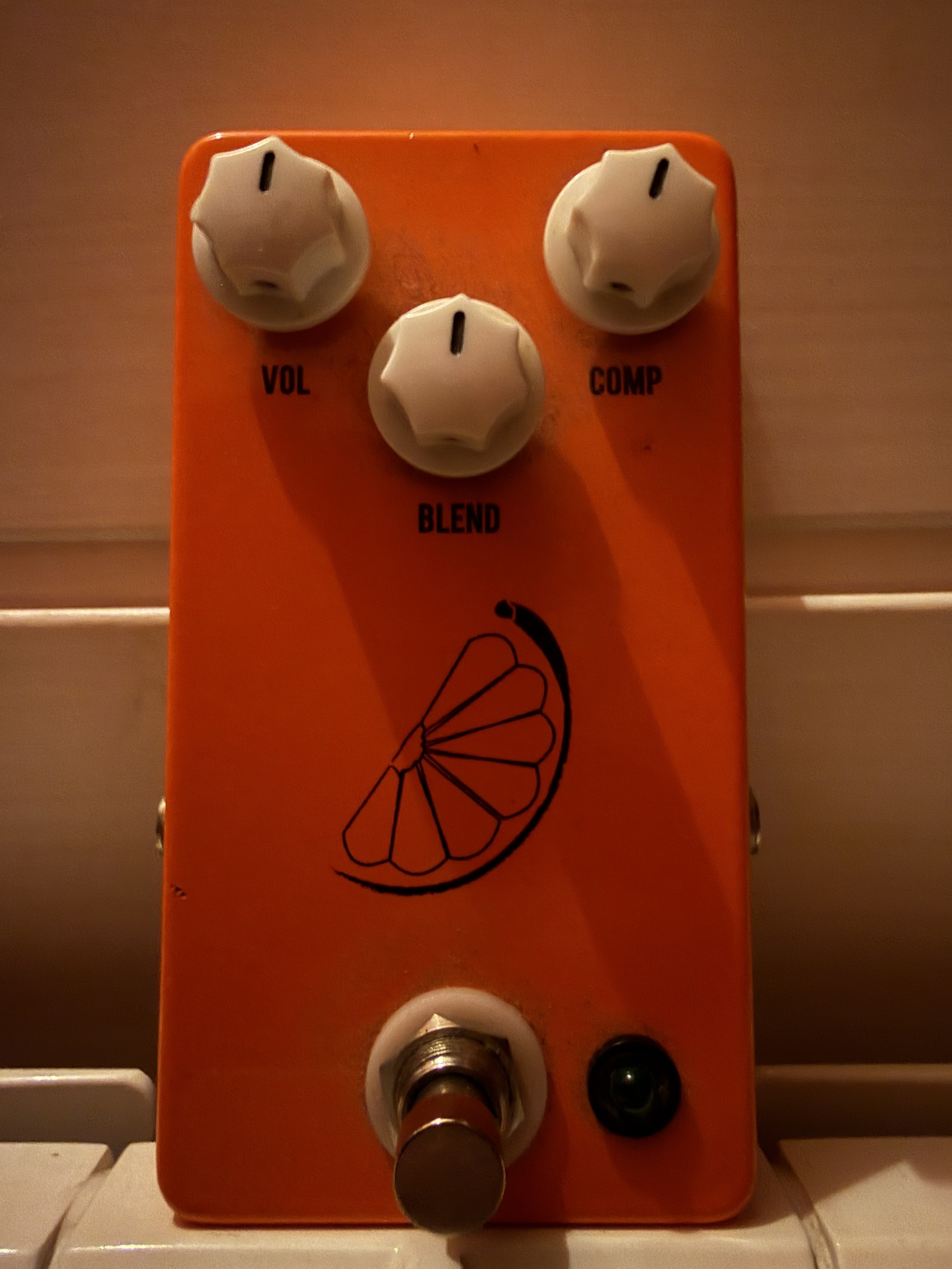 Vends compresseur JHS Pedals Pulp 'N' Peel