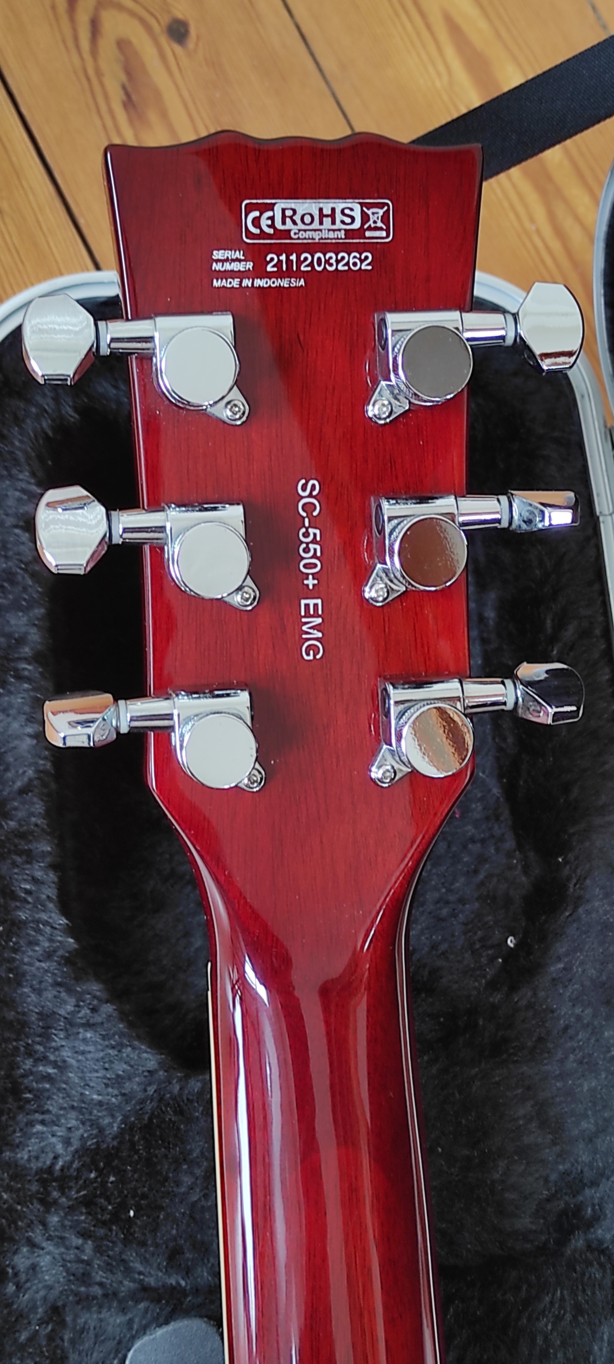 harley benton  emg 5
