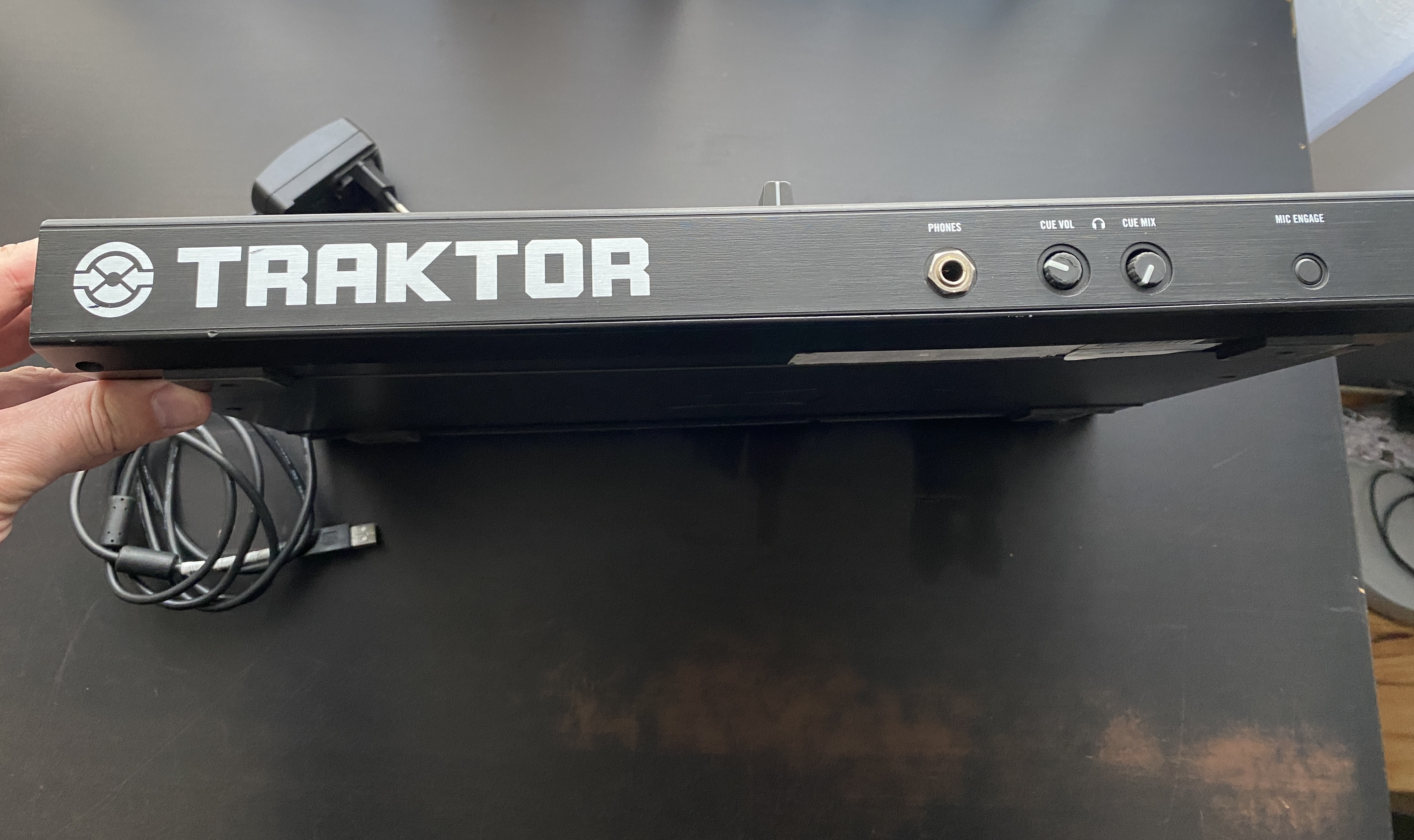 Native Instruments Traktor Kontrol S2 (67441)