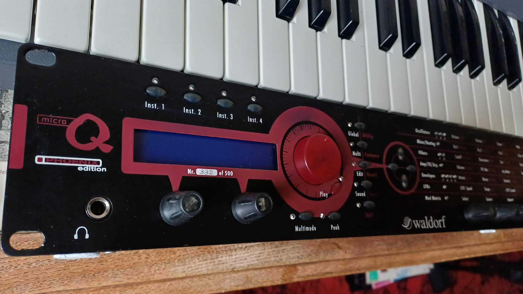Waldorf Micro Q Phoenix (2973)