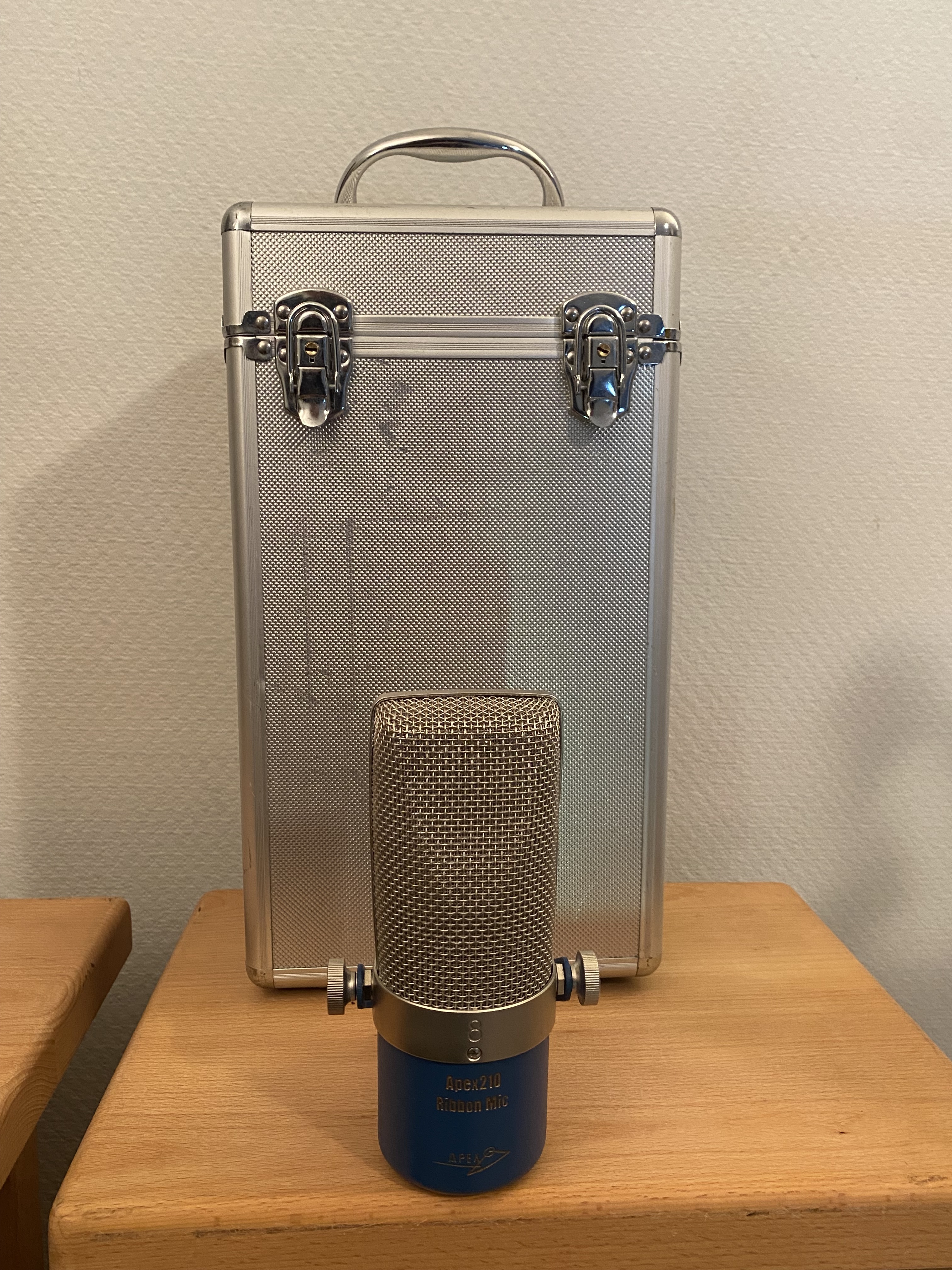 Apex Electronics 210 (23284)