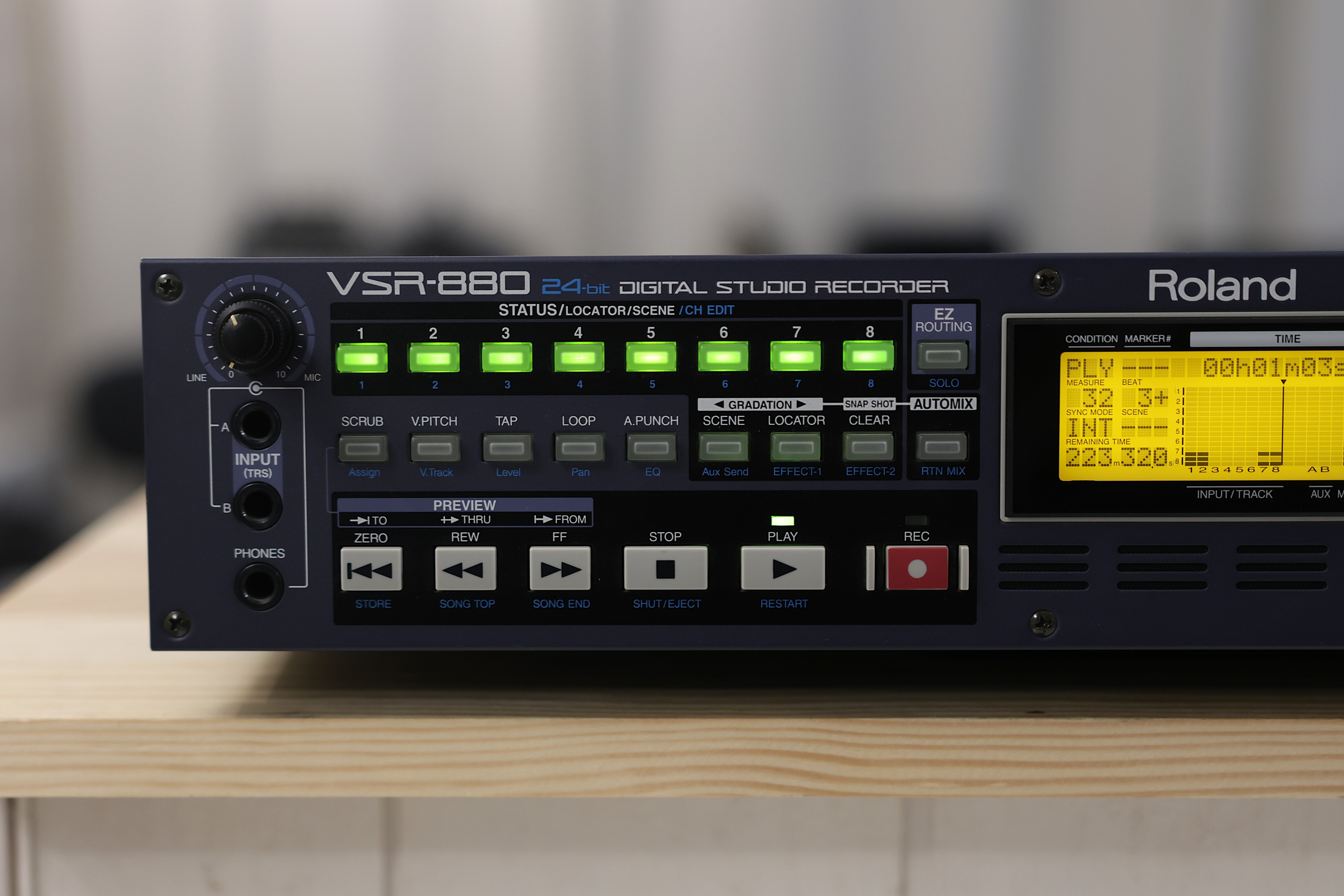 Roland VSR-880 (60831)