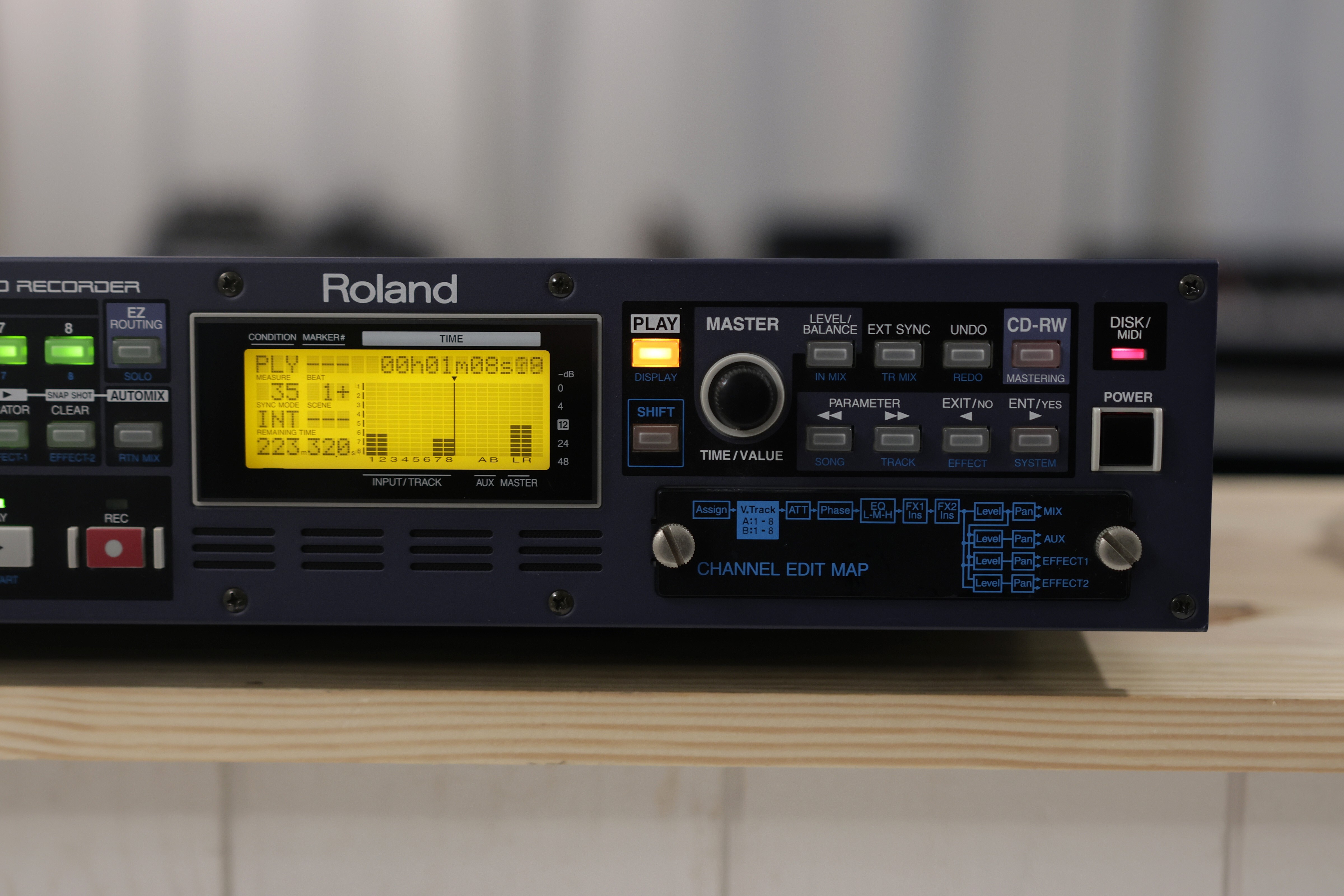 Roland VSR-880 (65804)