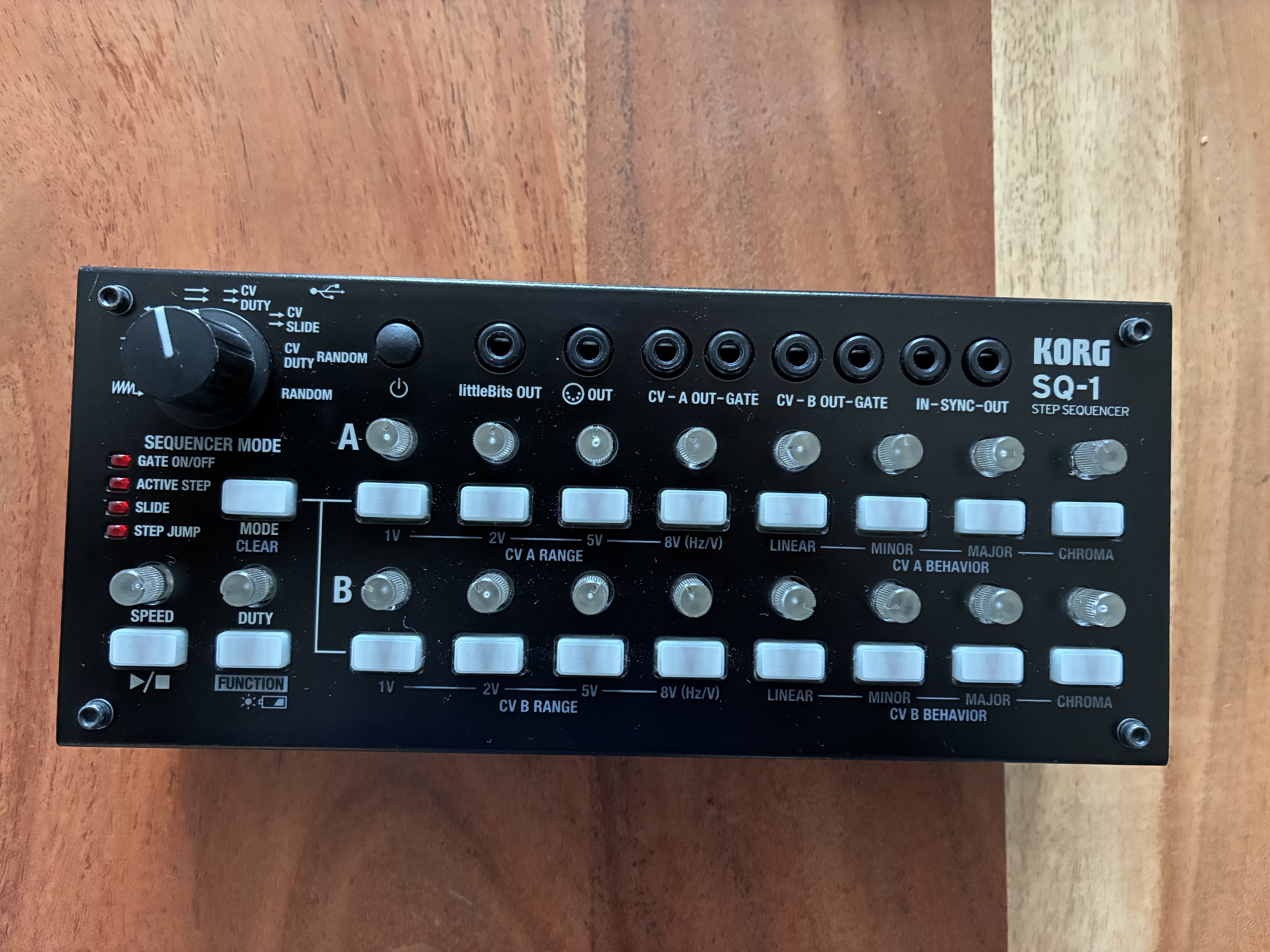 Korg séquencer SQ-1