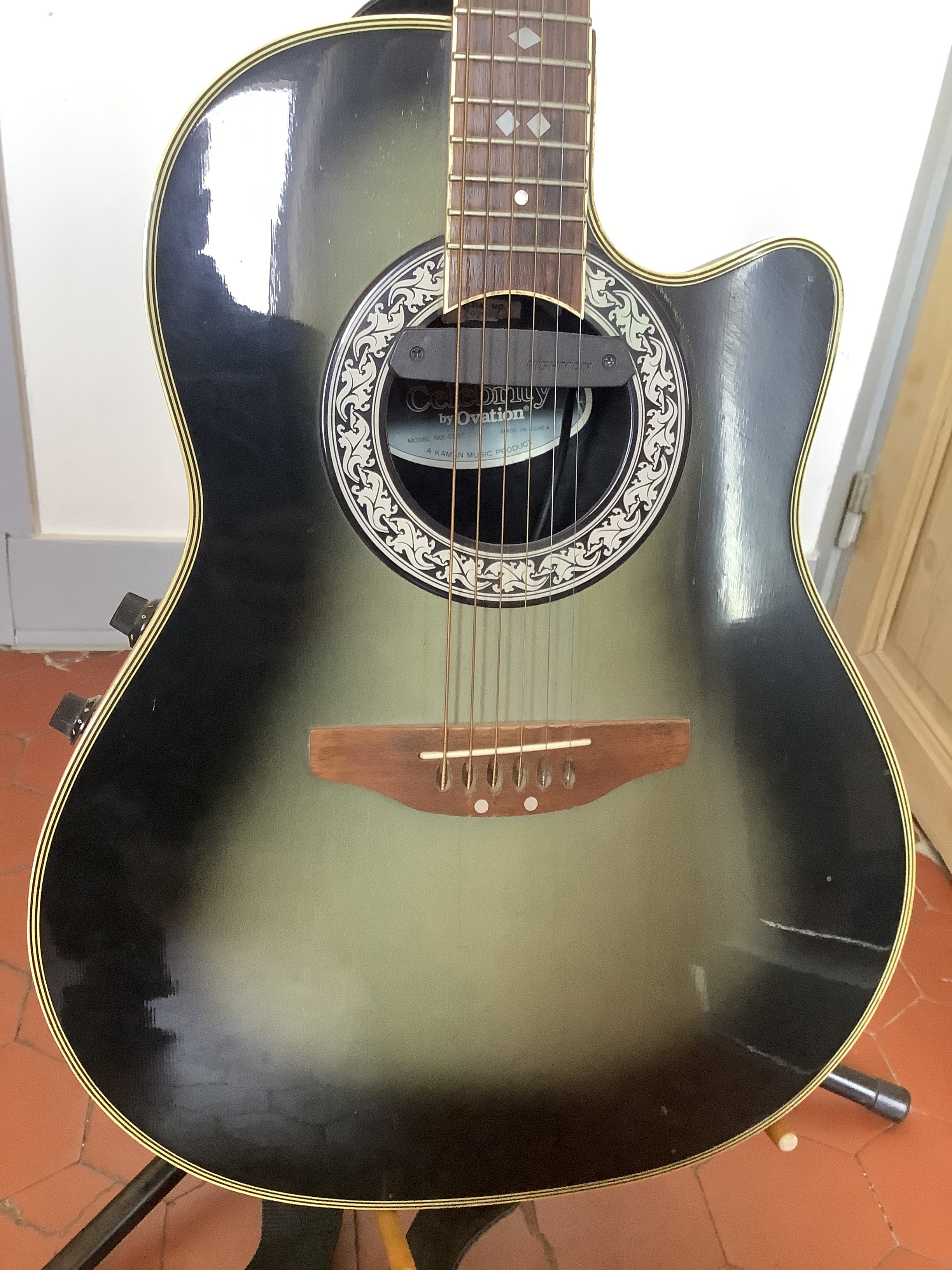 Ovation Celebrity CC057 (95450)