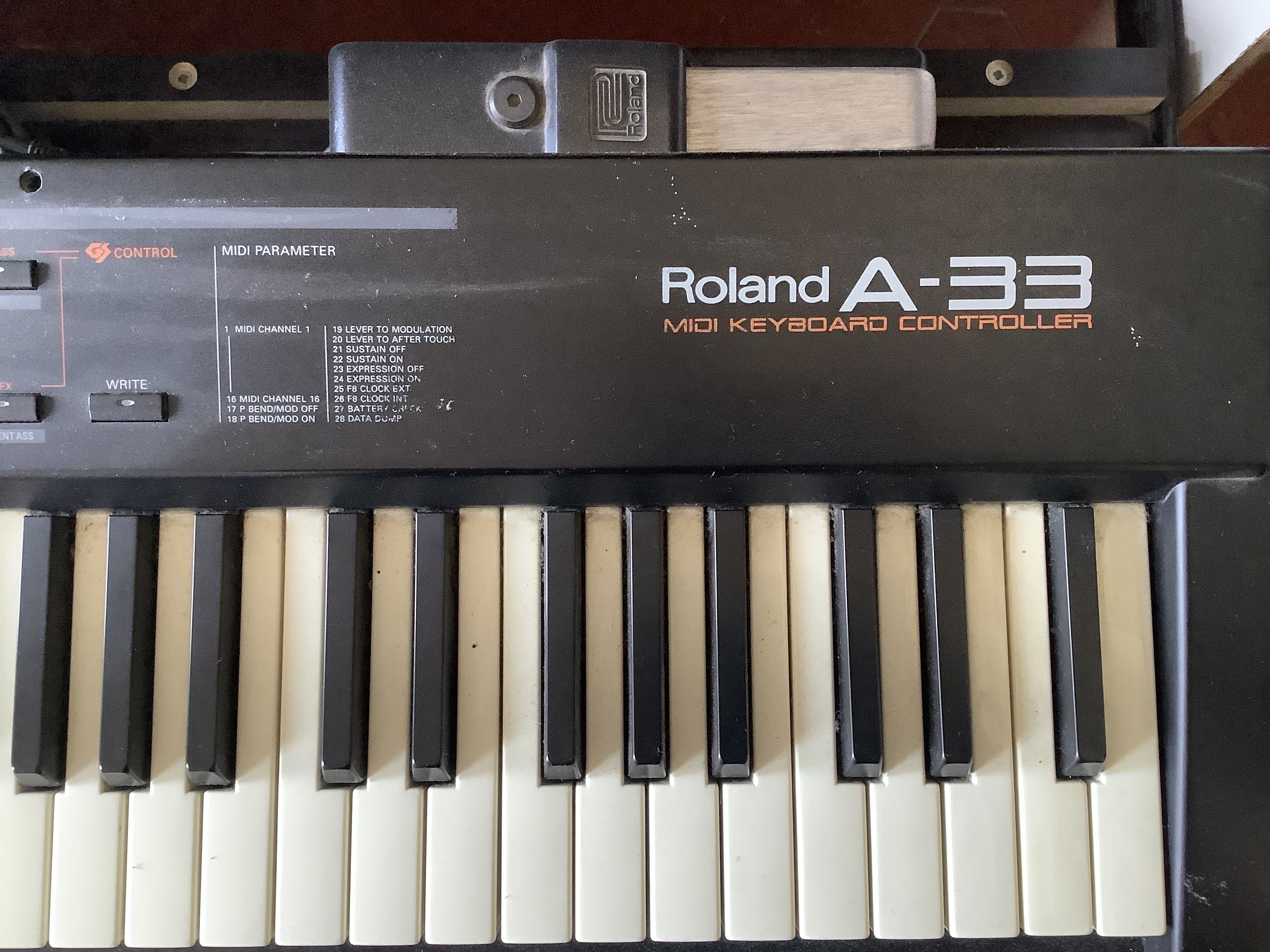 Pack Clavier Maître Roland A-33 + Stand + Housse + Accessoires (Complet)