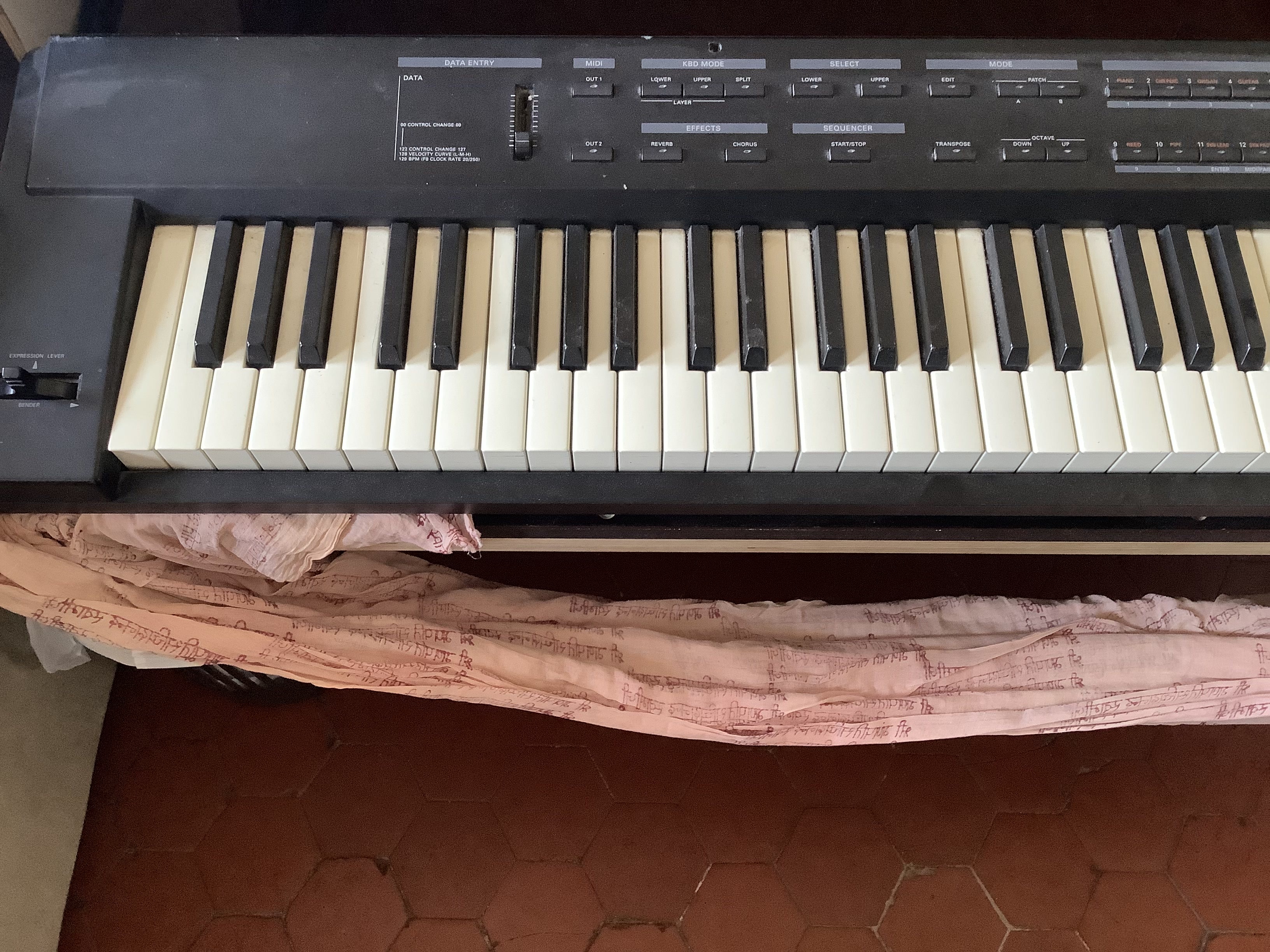 Roland A-33 (21447)