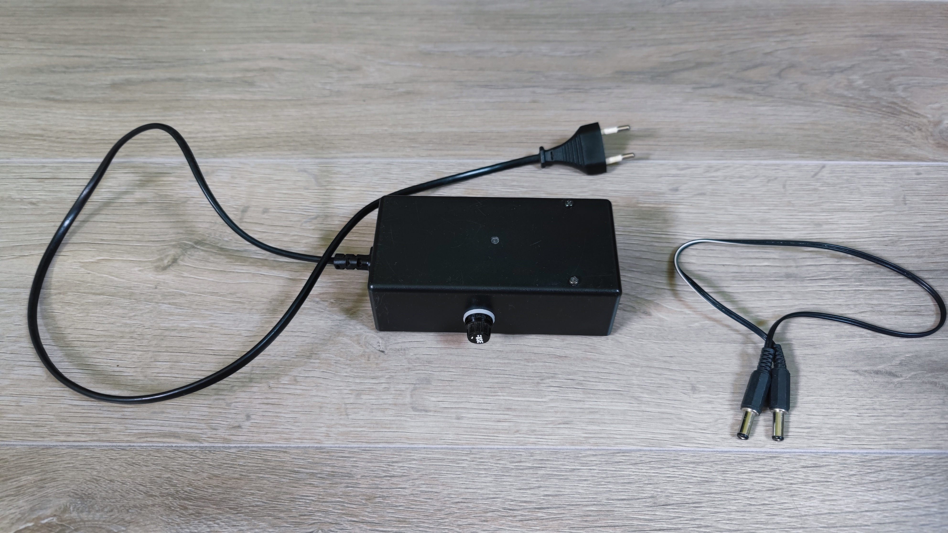 Alimentation pour 4 pédales