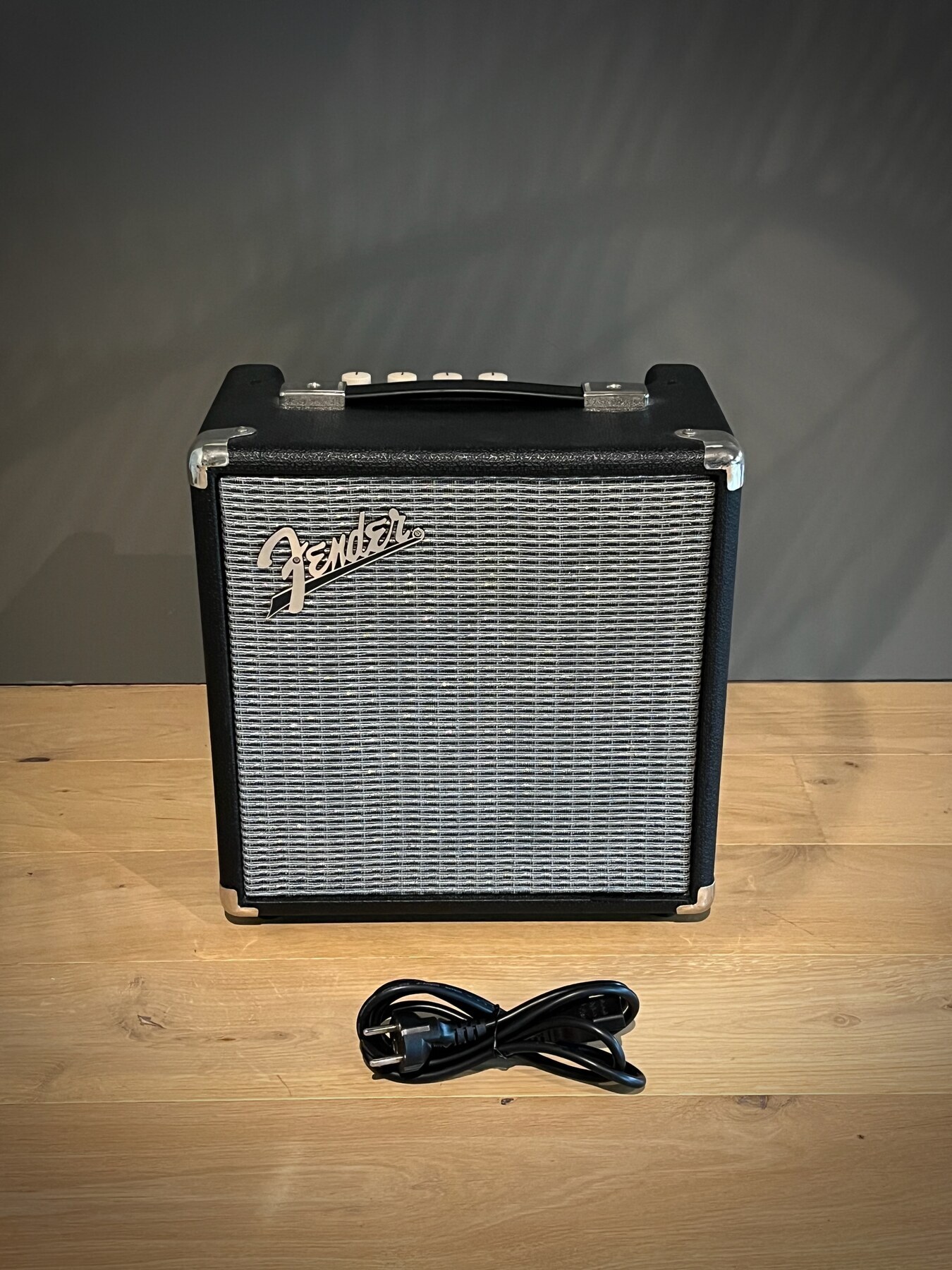 05-Fender-Rumble15