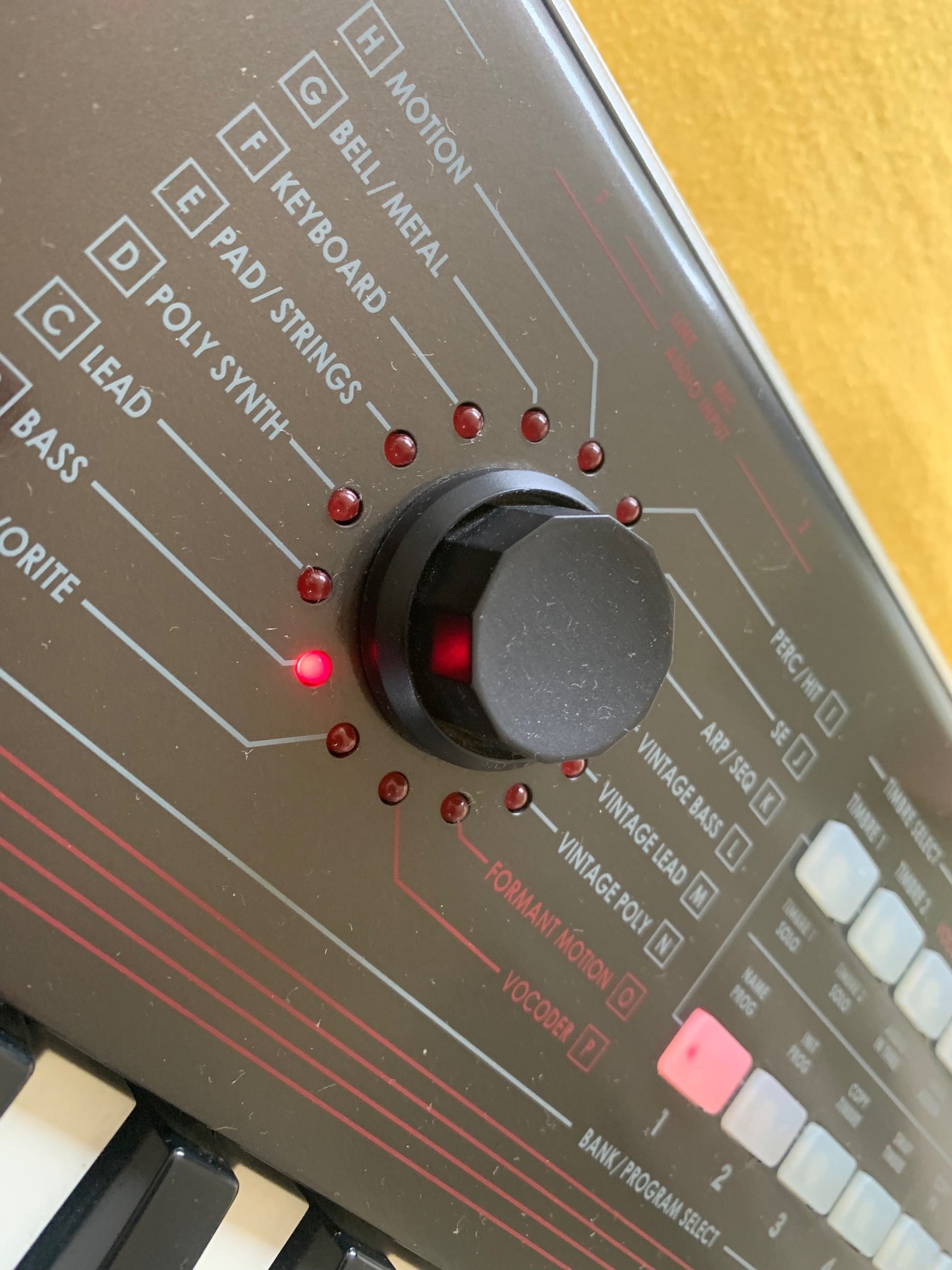 Korg R3 (25549)