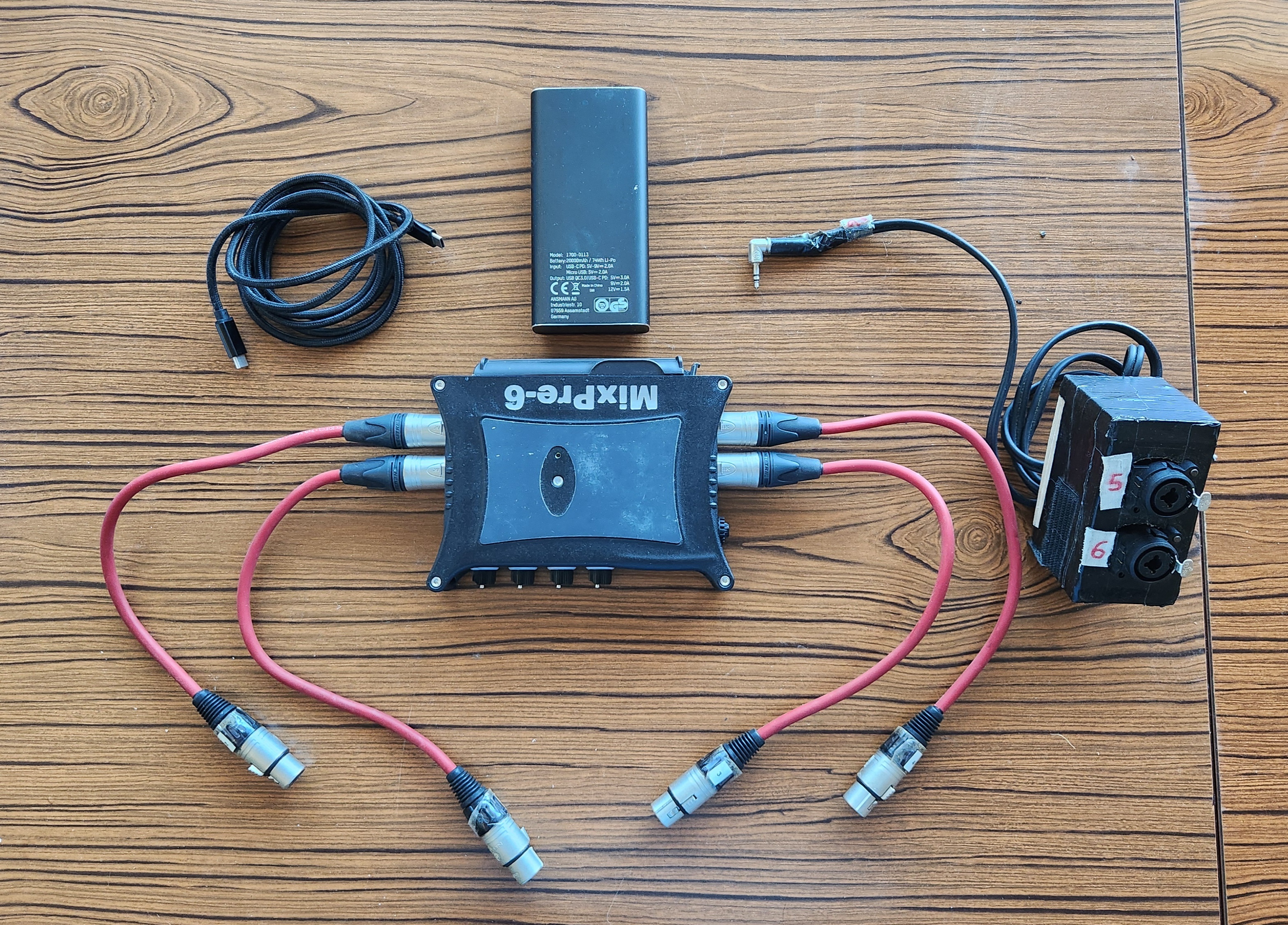 Sound Devices MixPre-6 II + batterie USB, sacoche KTS et accessoires