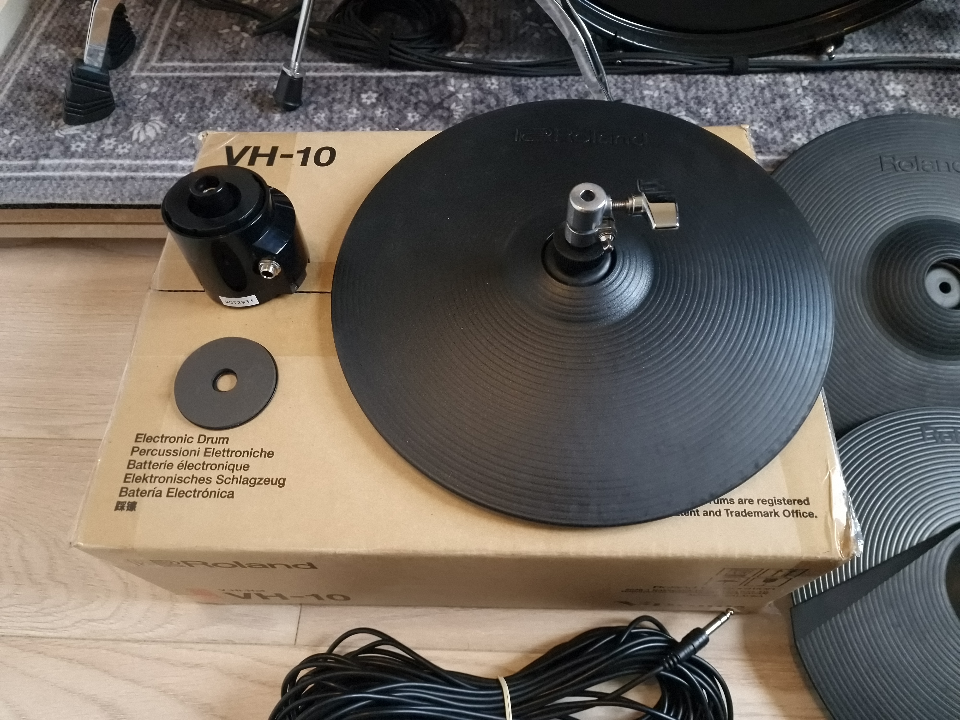 Roland VH-10 (33827)