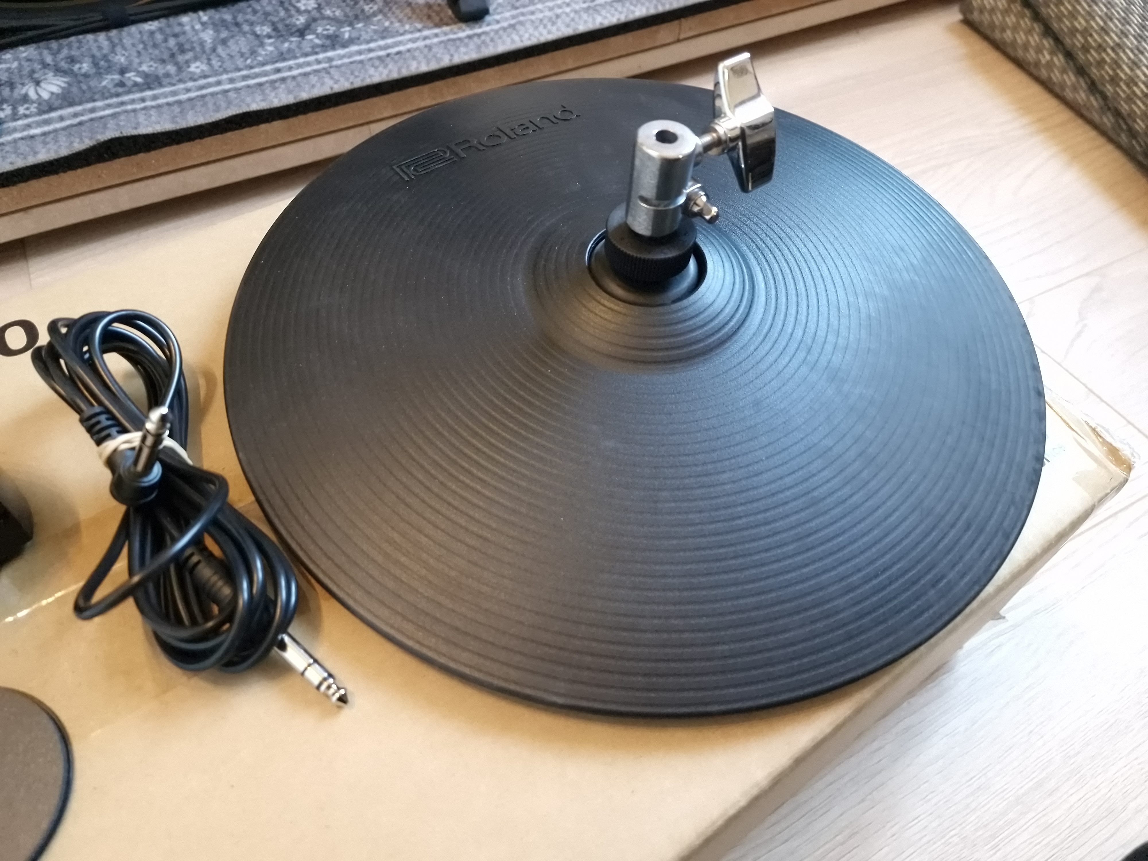 Roland VH-10 (92588)