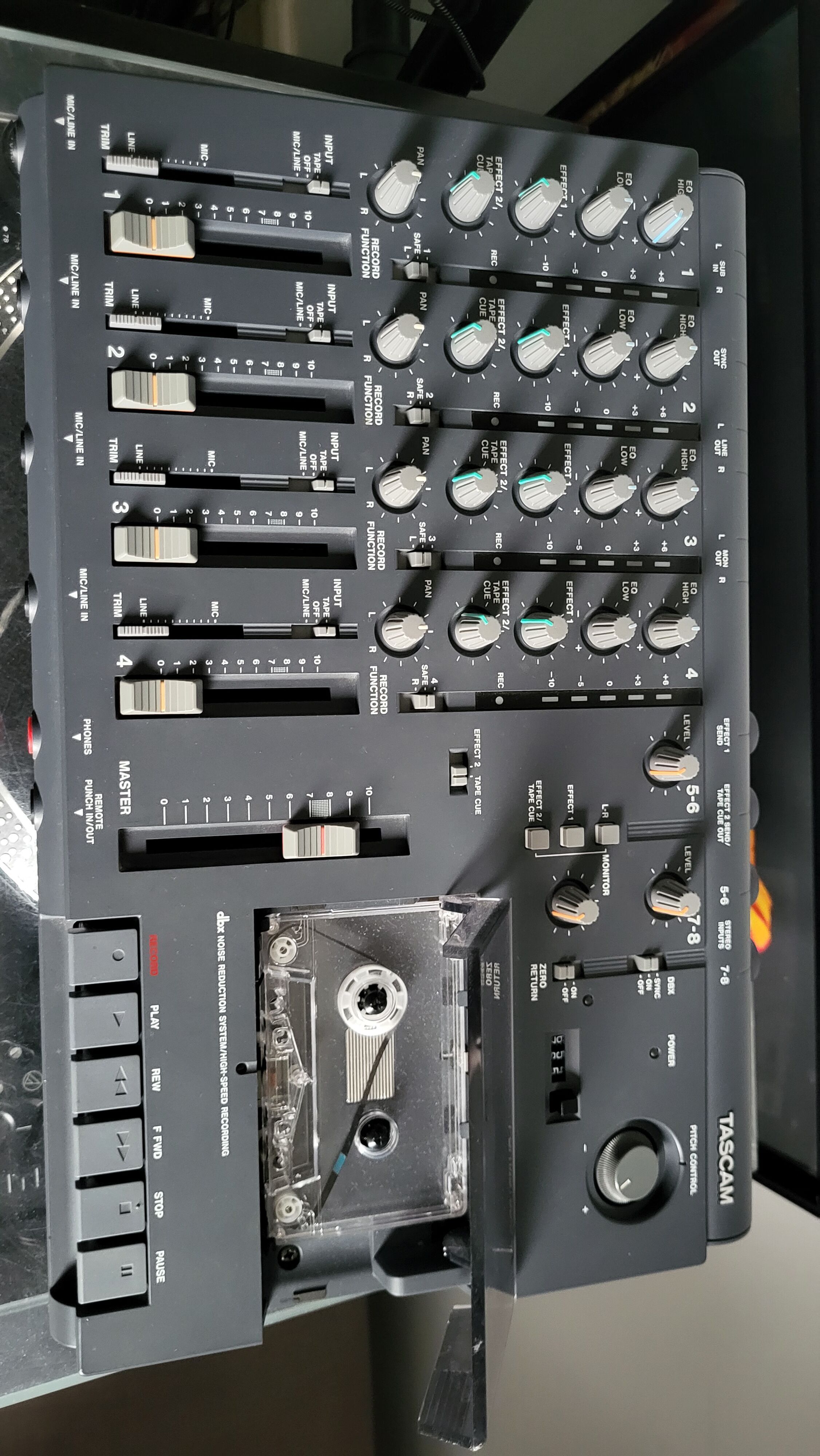 Vend Tascam Portastudio 414