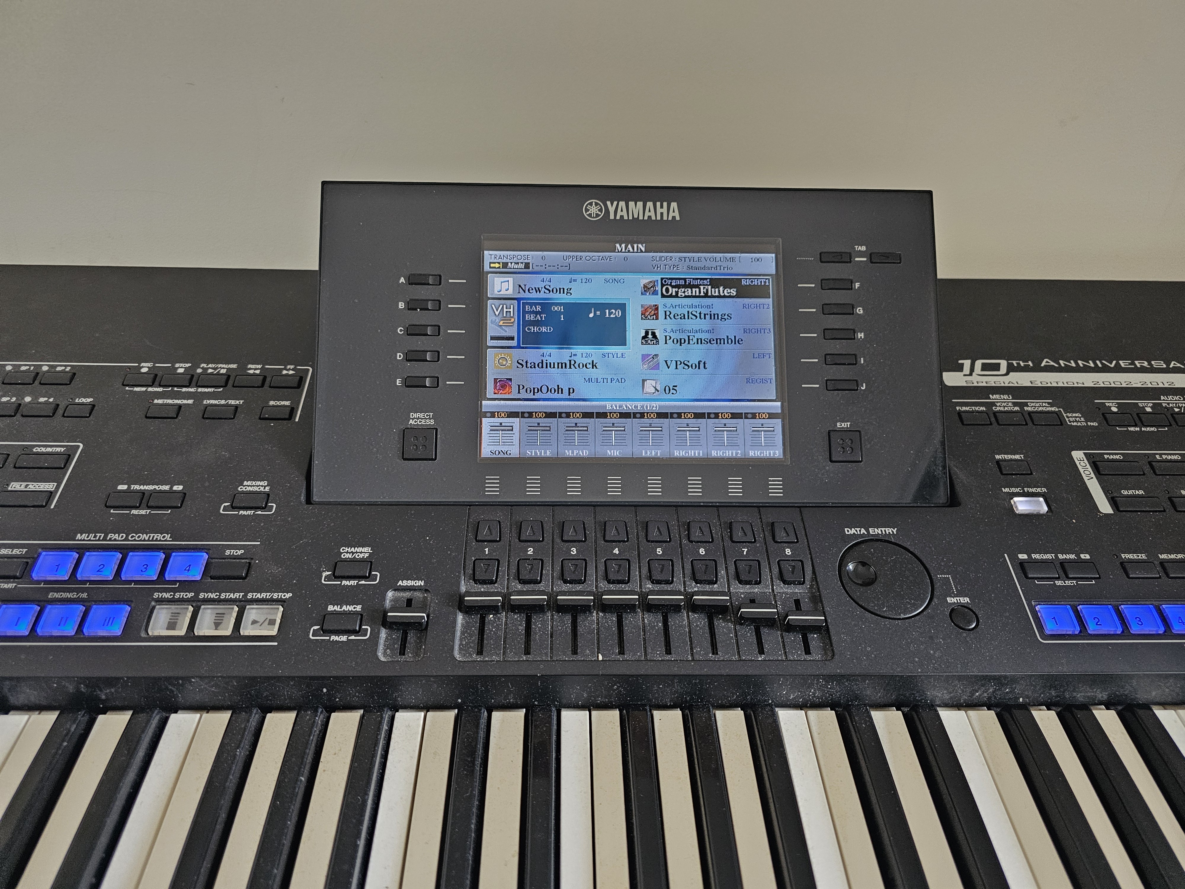 vends tyros 4 anniversary noir