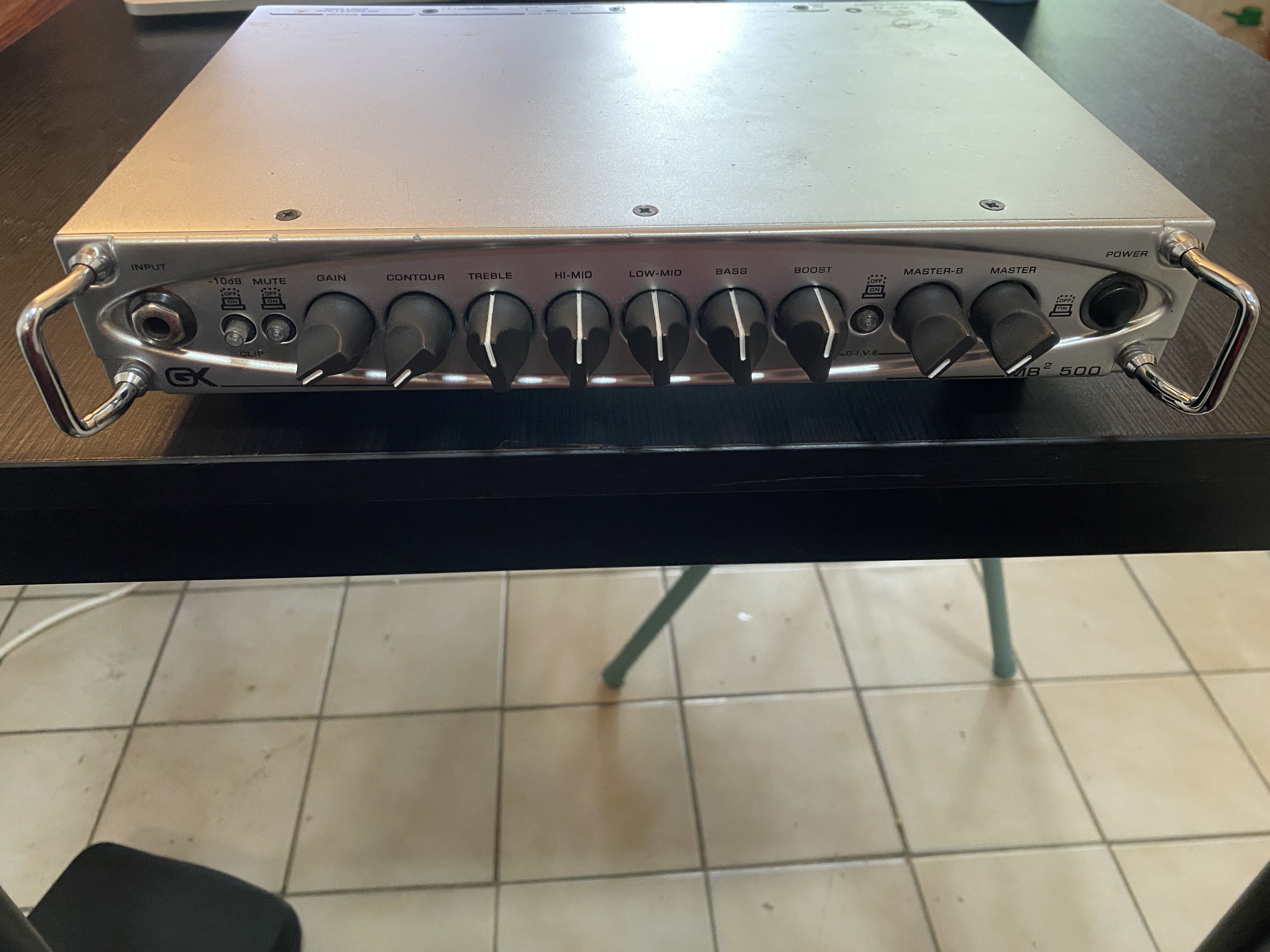 Vends Cause double emploi, tête ampli Gallien Kruger MB(2) 500 